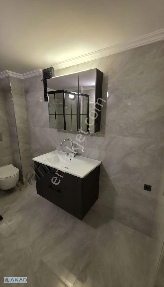 Akad'dan Güzelyalı 168 Metrekare Asansör Otopark Ara Kat Köşe.. - Görsel 3