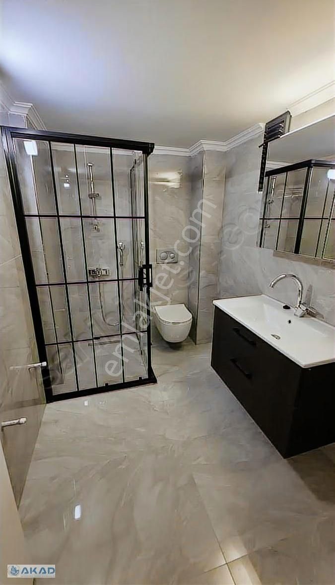 Akad'dan Güzelyalı 168 Metrekare Asansör Otopark Ara Kat Köşe.. - Görsel 11