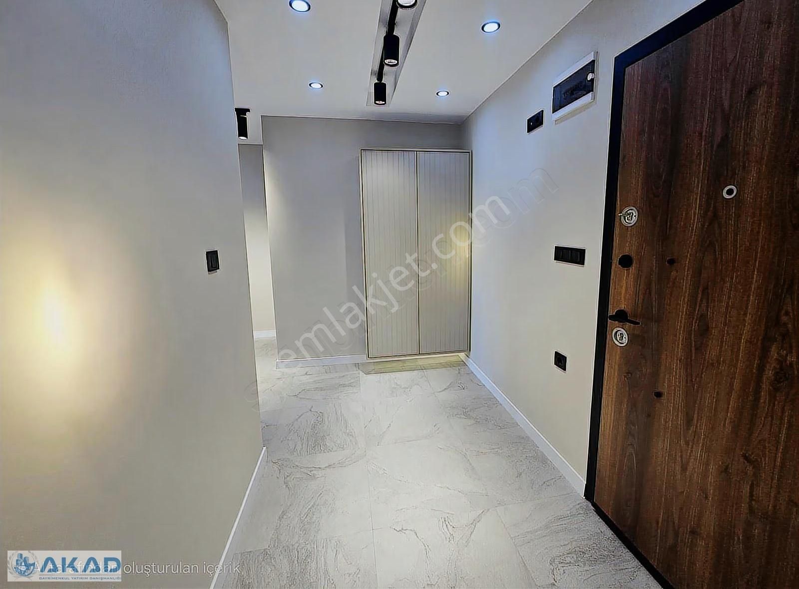 Hasan Tahsin Cad. Üzeri 3+1 Komple Tadilatlı Satılık Ferah Daire - Görsel 8