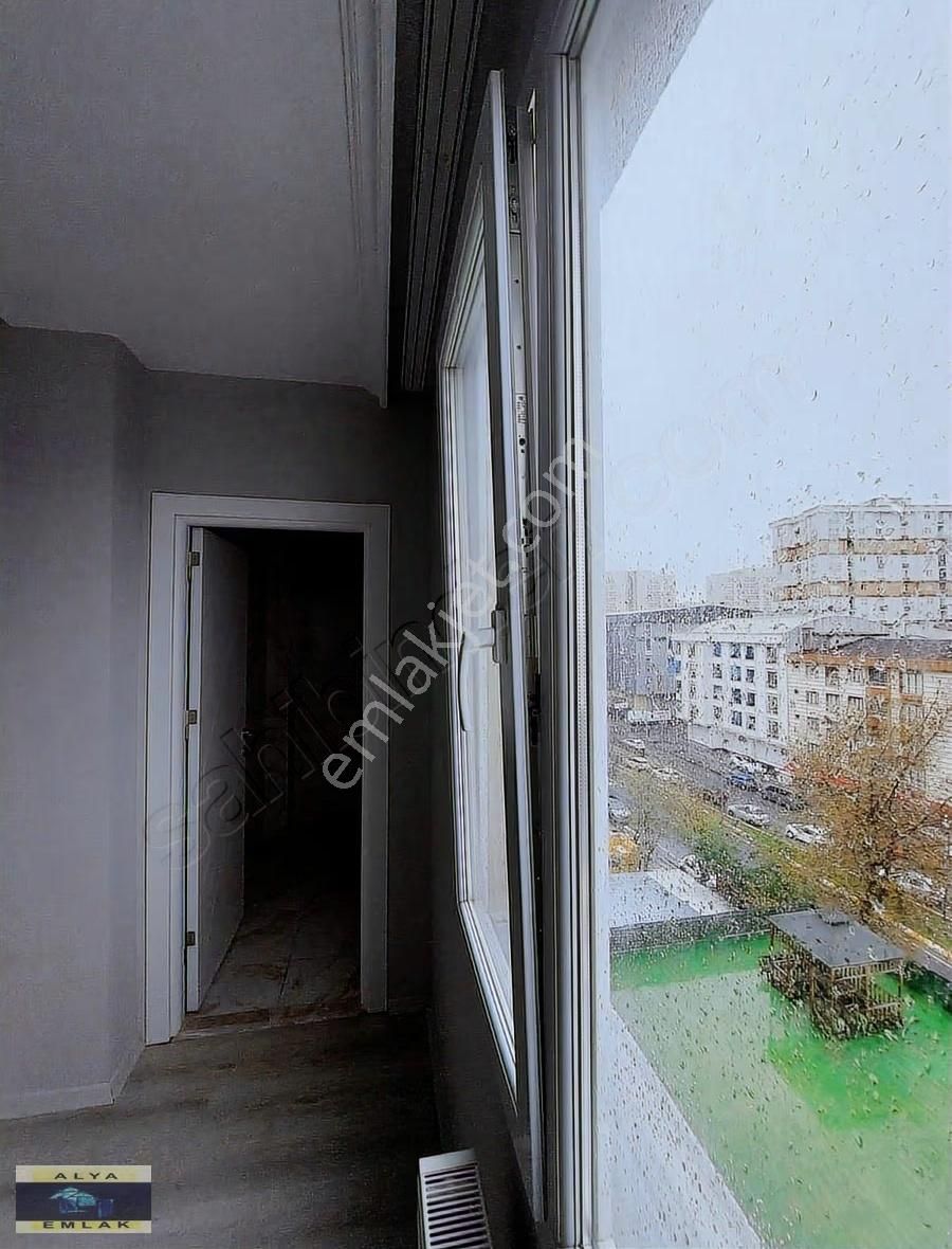 Esenyurt Örnek Mahallesi 2+1 Temiz Çif Banyolu Kiralık Daire - Görsel 4