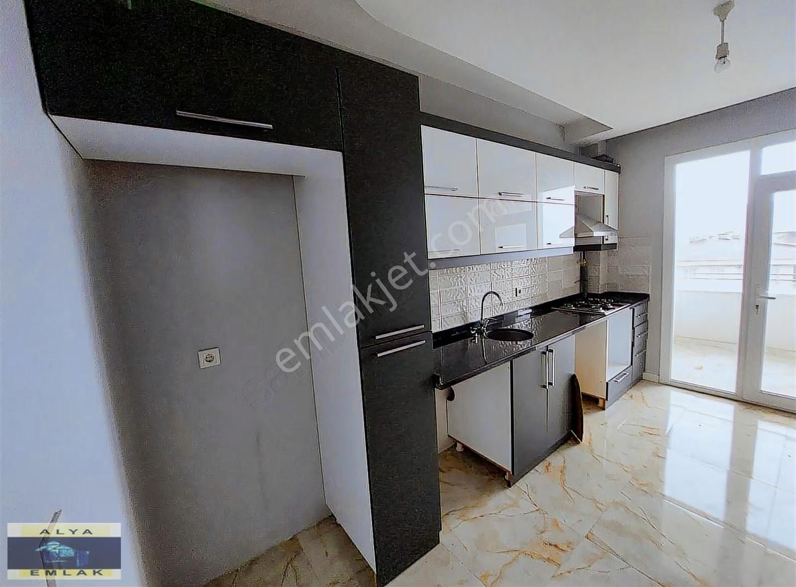 Esenyurt Örnek Mahallesi 2+1 Temiz Çif Banyolu Kiralık Daire - Görsel 13