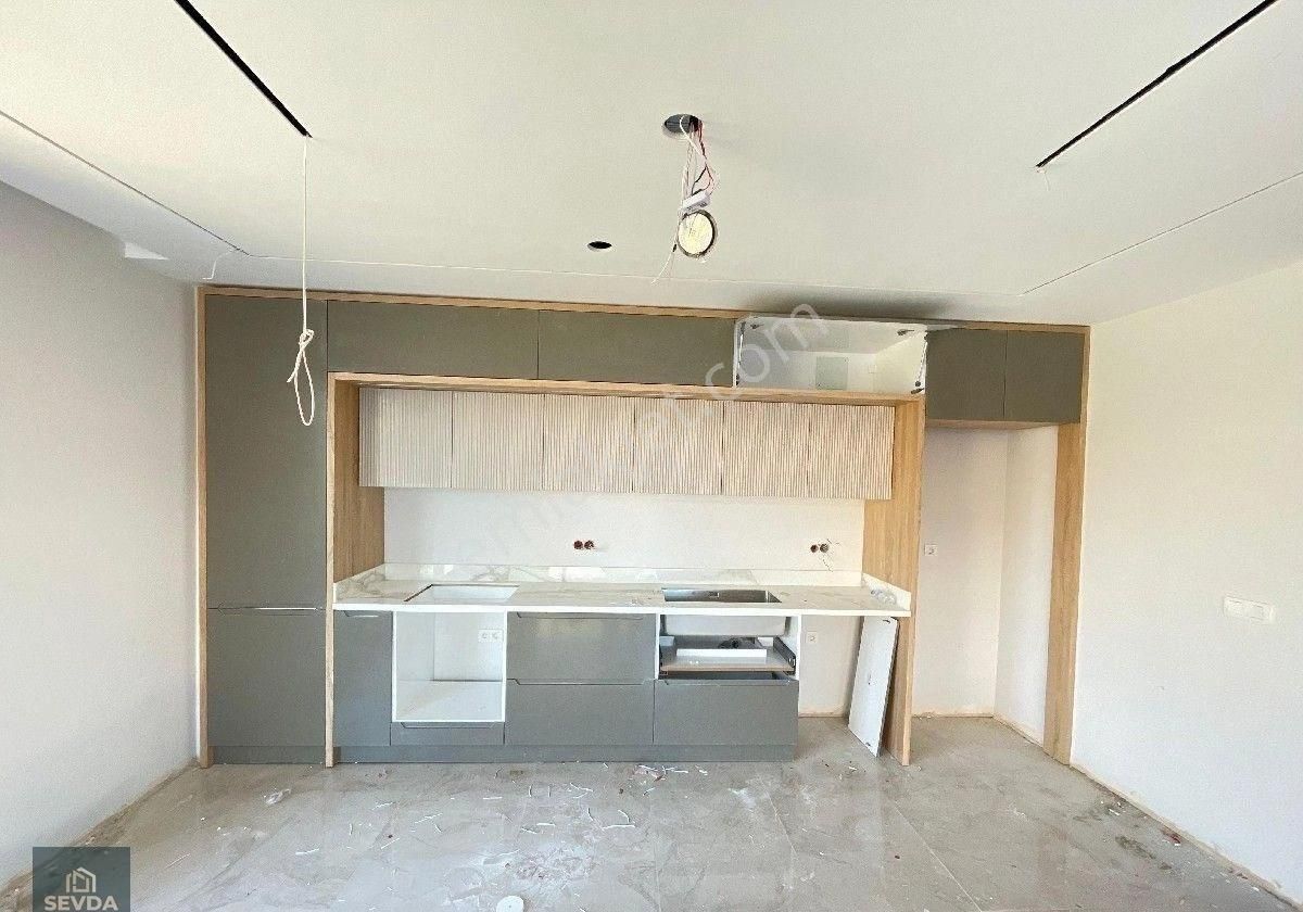 Karaağaç Sahilde 4+1 Havuzlu Villa - Görsel 3