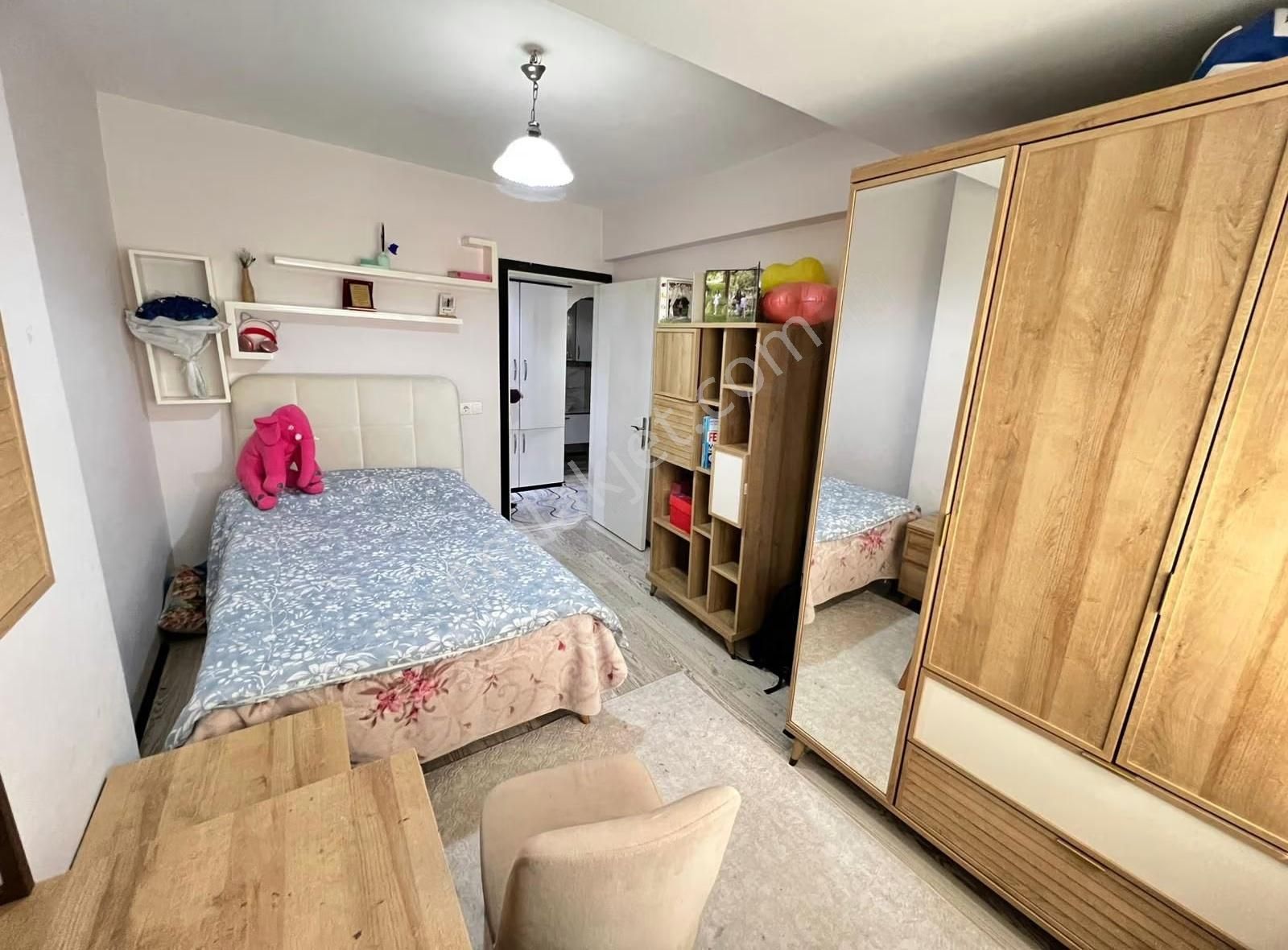 Şehrin Göbeğinde Çınara Yürüme Mesafesinde Satılık Fırsat Daire - Görsel 10