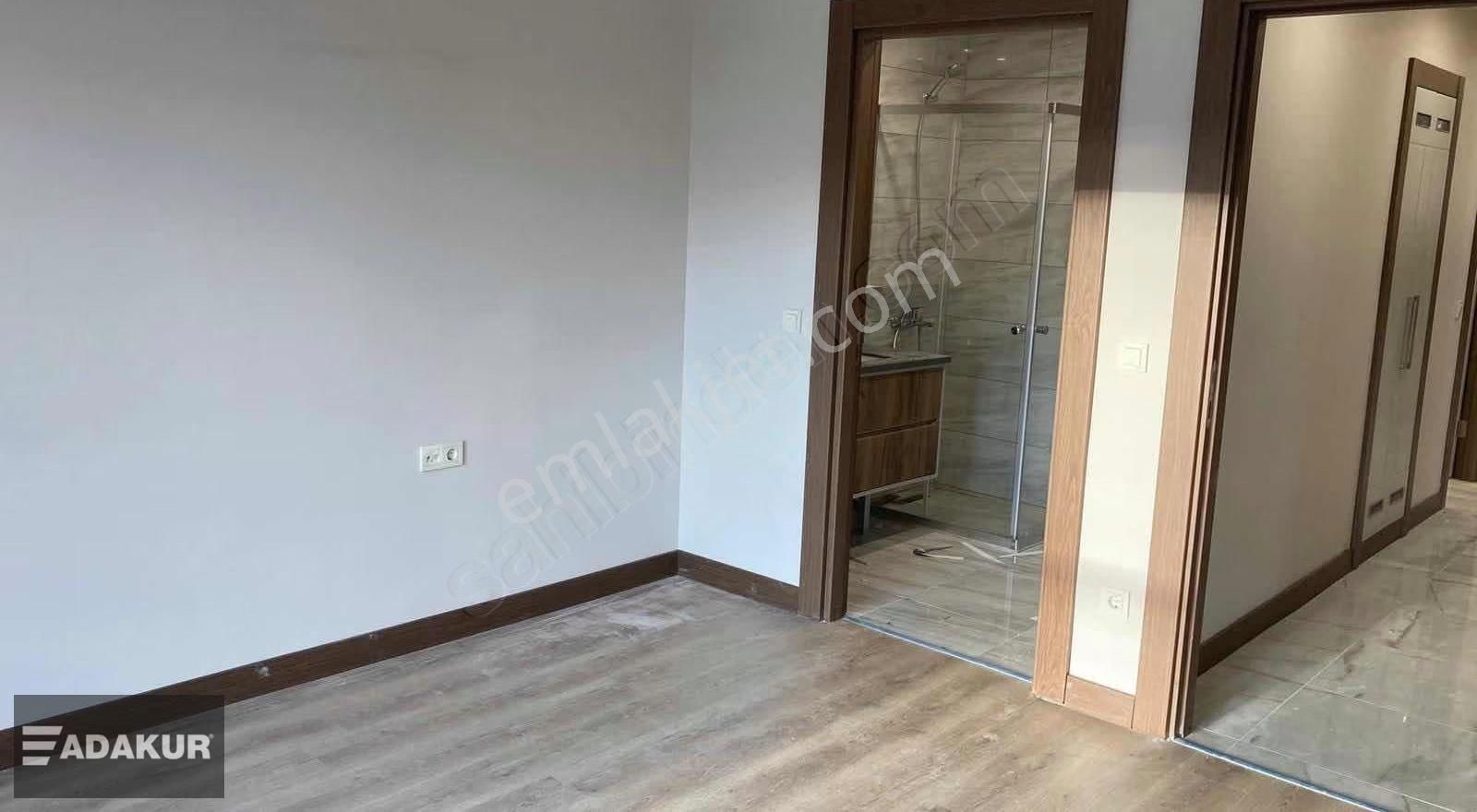 Adakur'dan Tual'de Konak Tipi 4,5+1 Kiralık Daire - Görsel 16