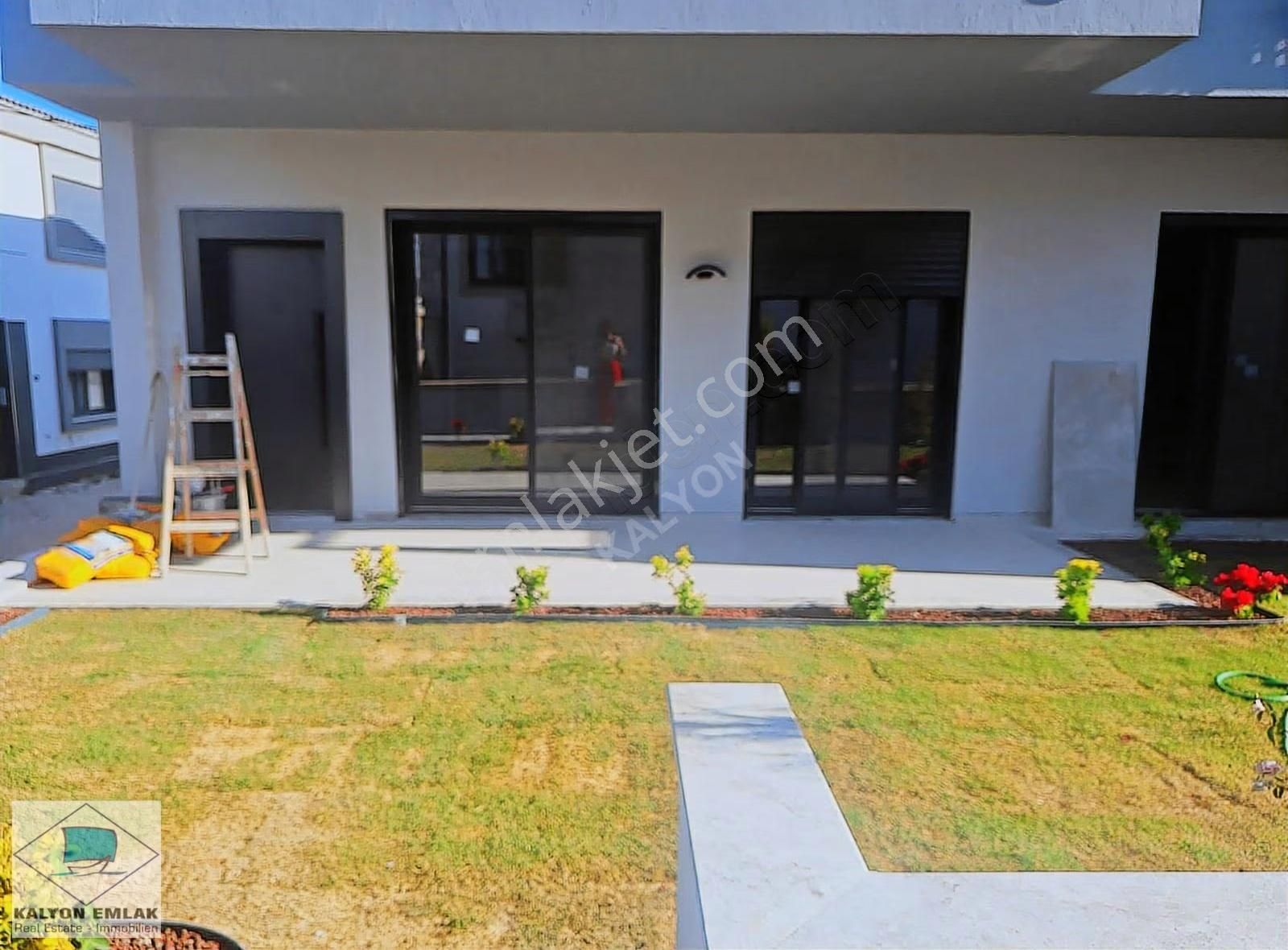 Çeşme Dalyan Da Yerden Isıtmalı, Bahçeli 2+1 Satılık Yeni Daire - Görsel 18