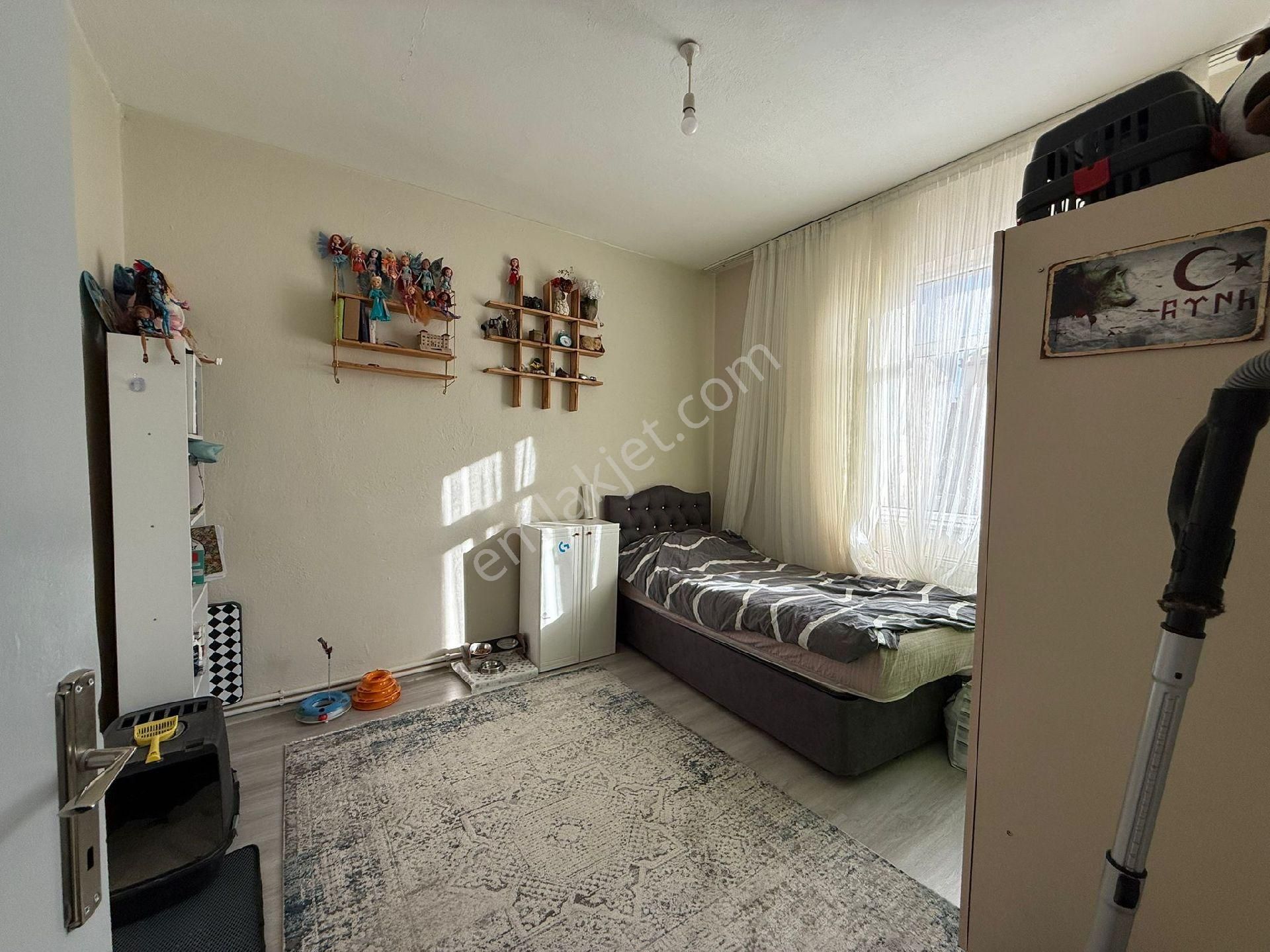 Orhan Gazi Gayrimenkul Den Arakat 3+1 İcerısı Bakımlı Daire Sancak Mah.de - Görsel 19