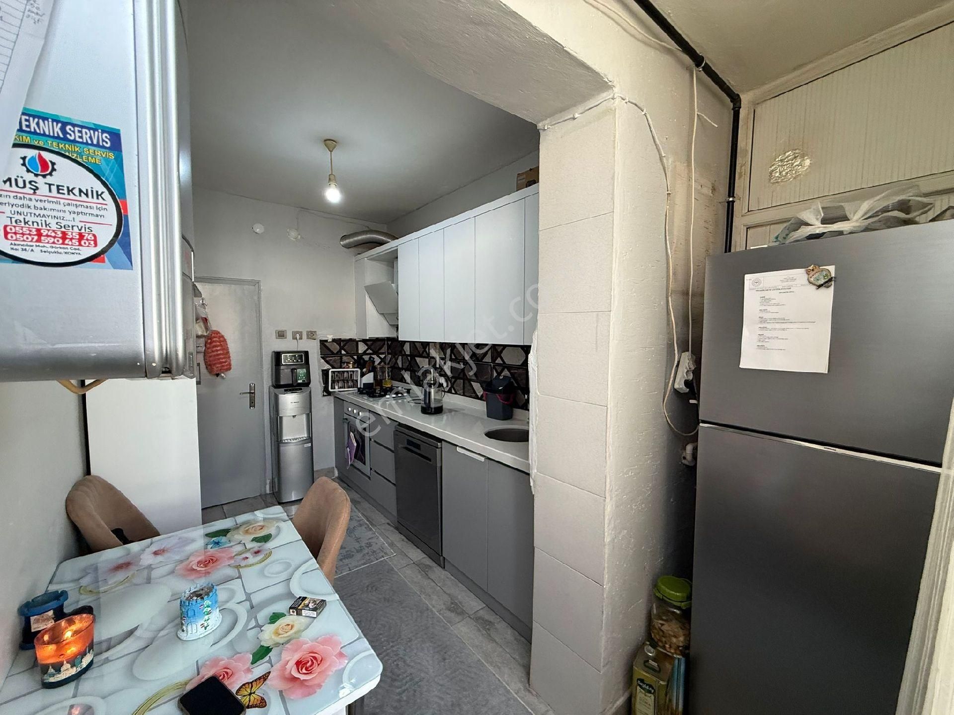 Orhan Gazi Gayrimenkul Den Arakat 3+1 İcerısı Bakımlı Daire Sancak Mah.de - Görsel 3