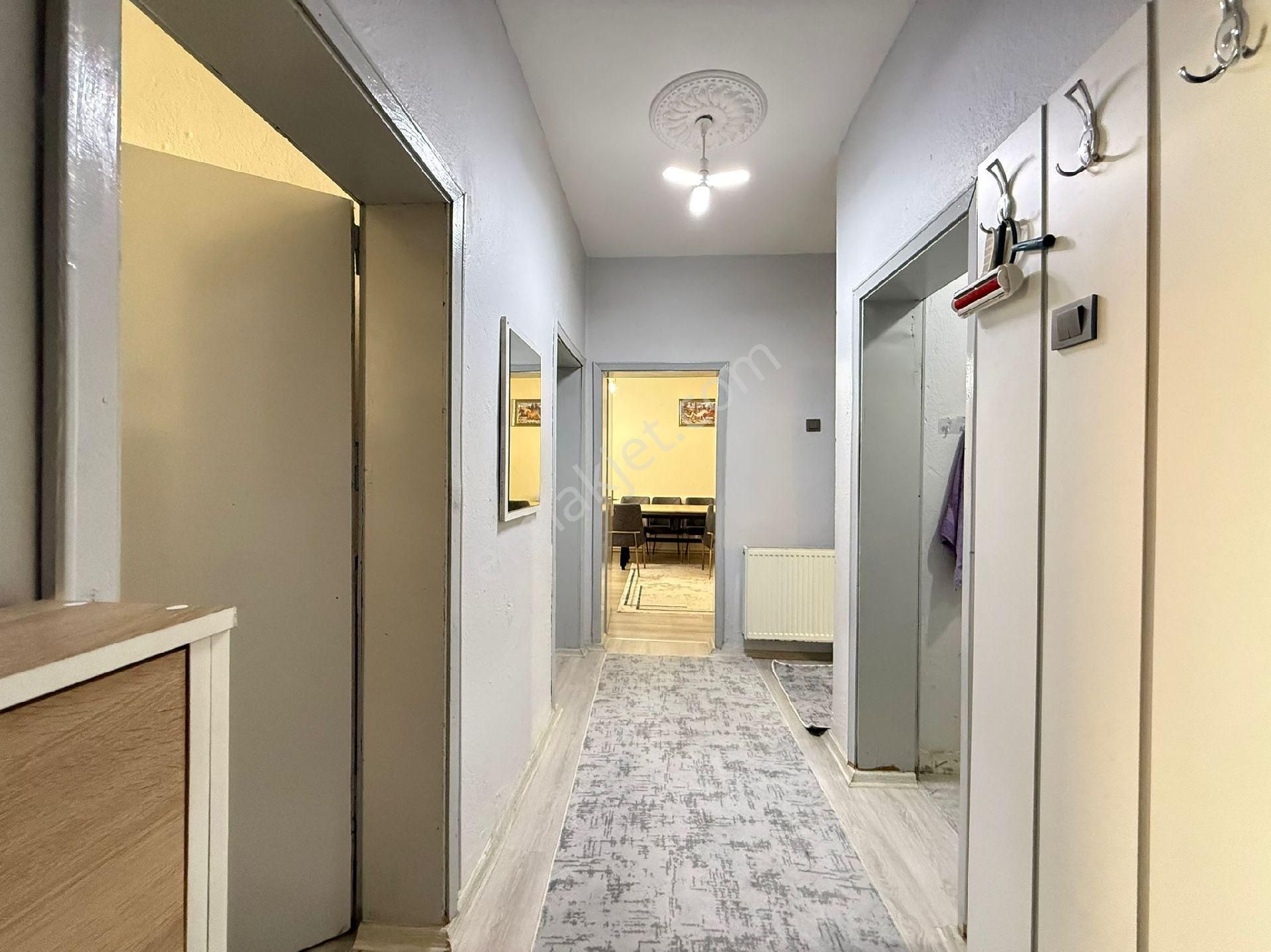 Orhan Gazi Gayrimenkul Den Arakat 3+1 İcerısı Bakımlı Daire Sancak Mah.de - Görsel 16