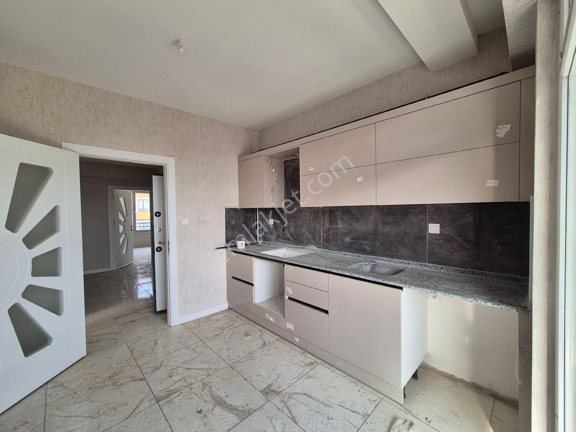 Orhan Gazi Gayrimenkul Den Sıfır 3+1 Asansörlü Daire - Görsel 5