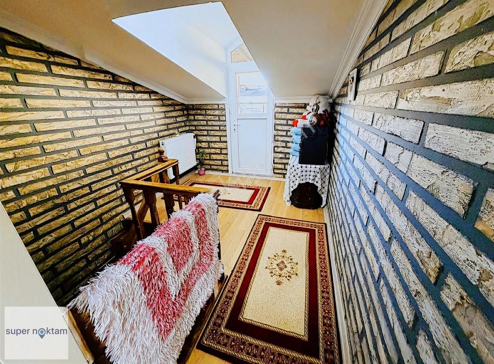 Mehmet Akif'te Satılık 2+2 Krediye Uygun Dubleks Daire - Görsel 13