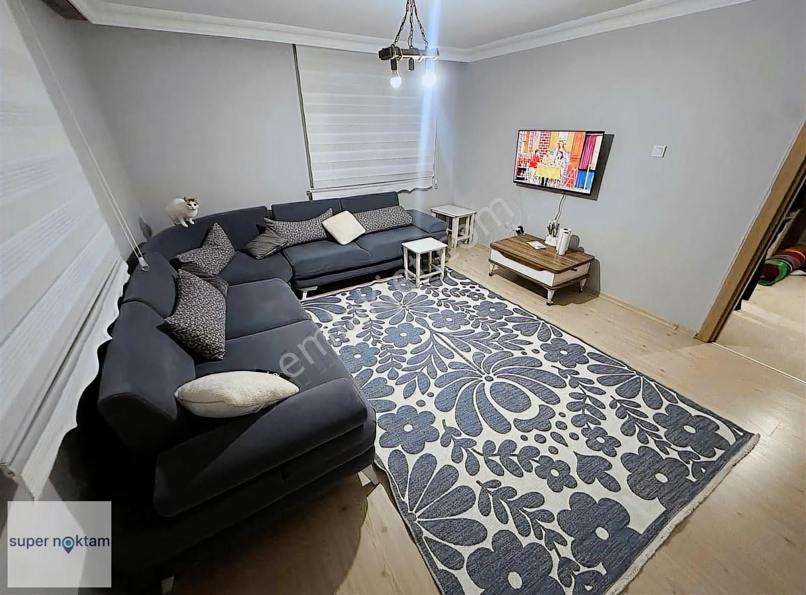 Pembe Evler Sitesinde Satılık 1+1 Masrafsız Giriş Kat Daire - Görsel 2