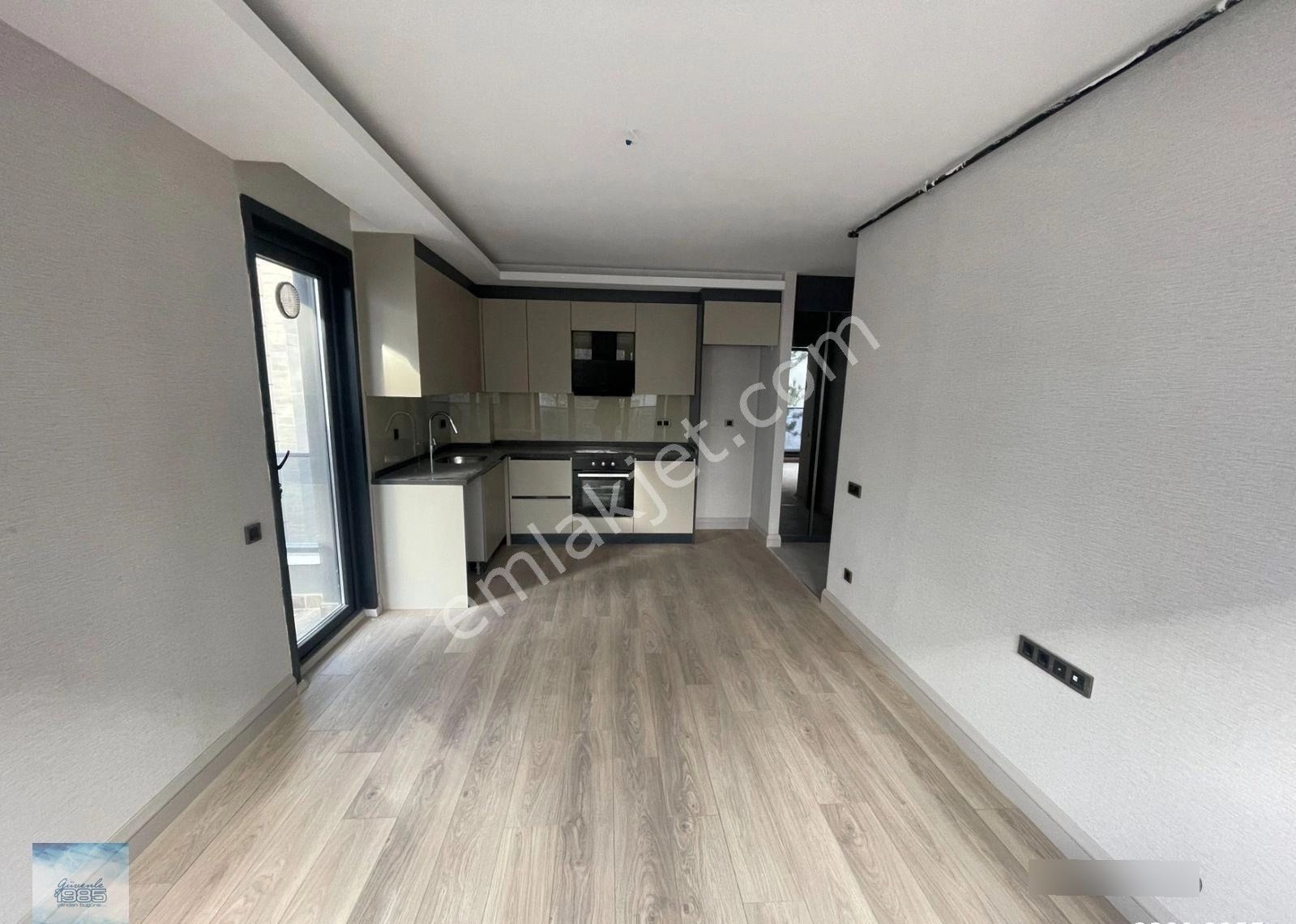 Çankaya Atakule Yakını, Ahmet Mithat Efendi Sokakda 1+1 Kapalı Otoparklı Asansörlü 50 M2 2. Kat A - Görsel 10