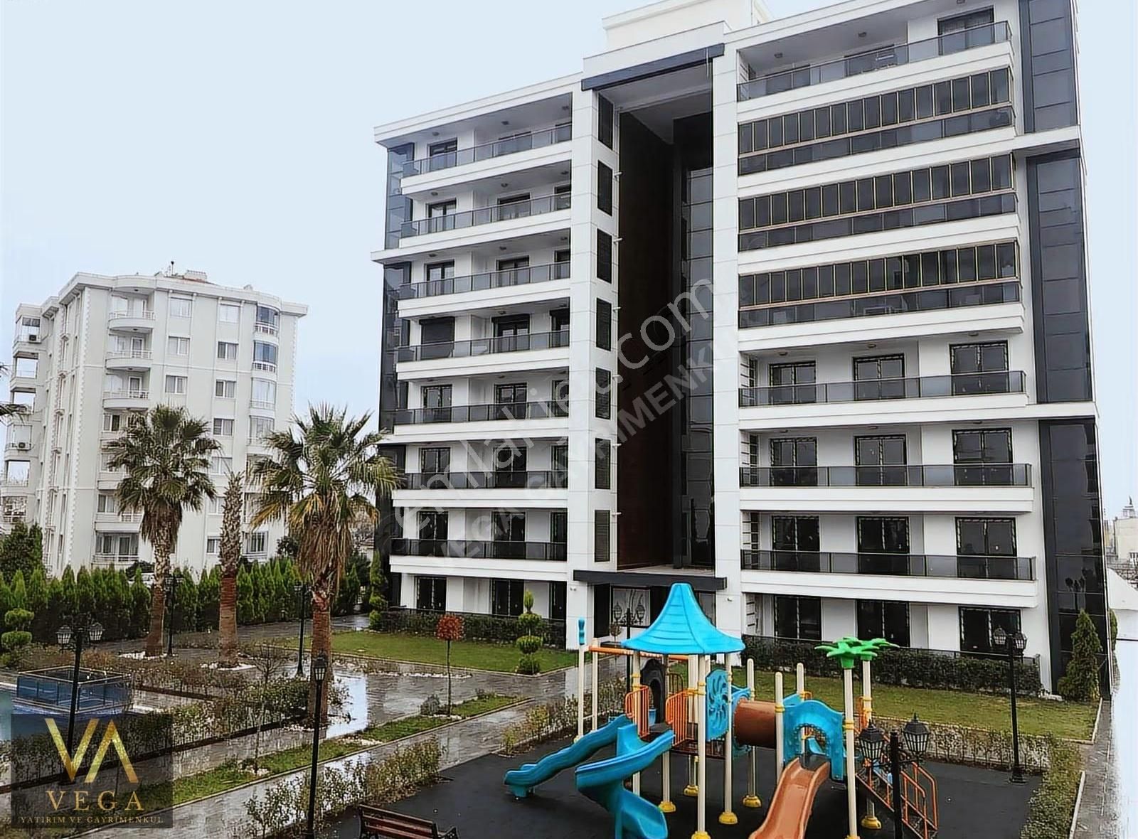 Güzelyurt Kent Park Dibinde Satılık 4+1 Site İçerisinde Daire