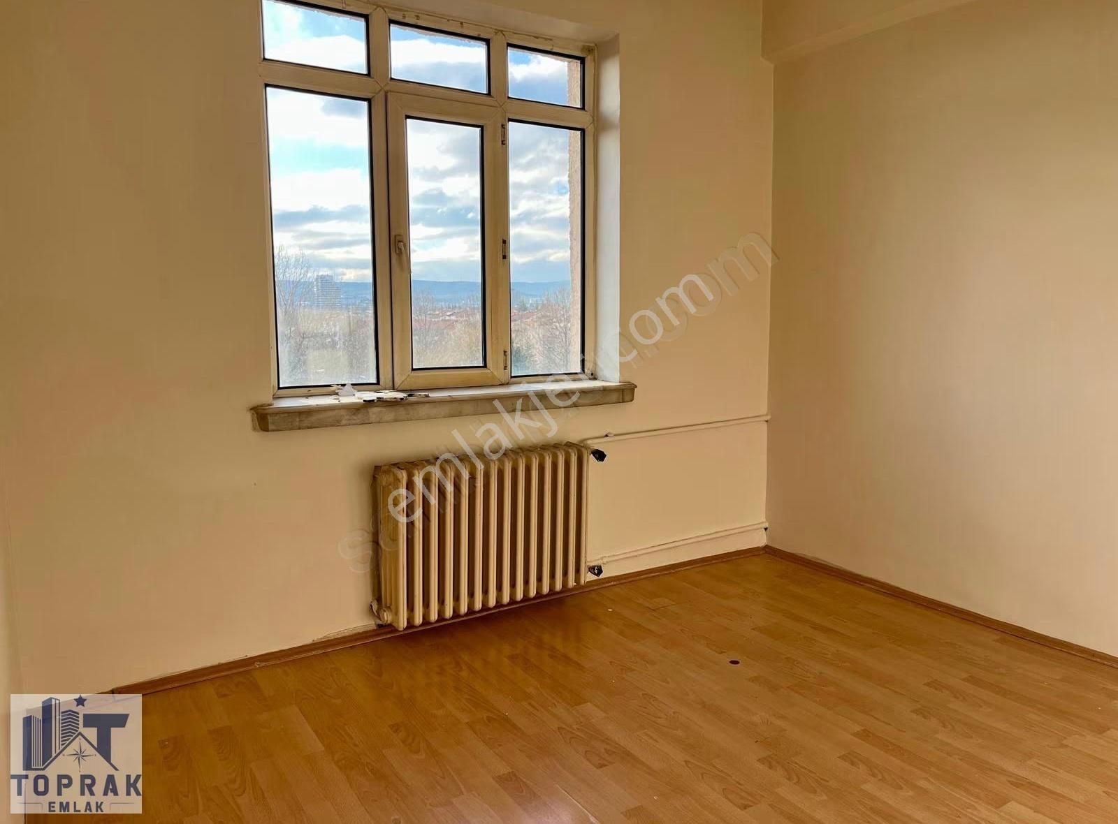 Toprak Emlak'tan Merkezi Konumda / Manzaralı / Ferah Kiralık 2+1 - Görsel 6