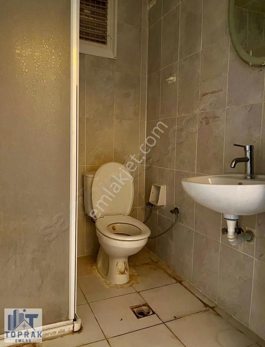 Toprak Emlak'tan Merkezi Konumda / Manzaralı / Ferah Kiralık 2+1 - Görsel 15