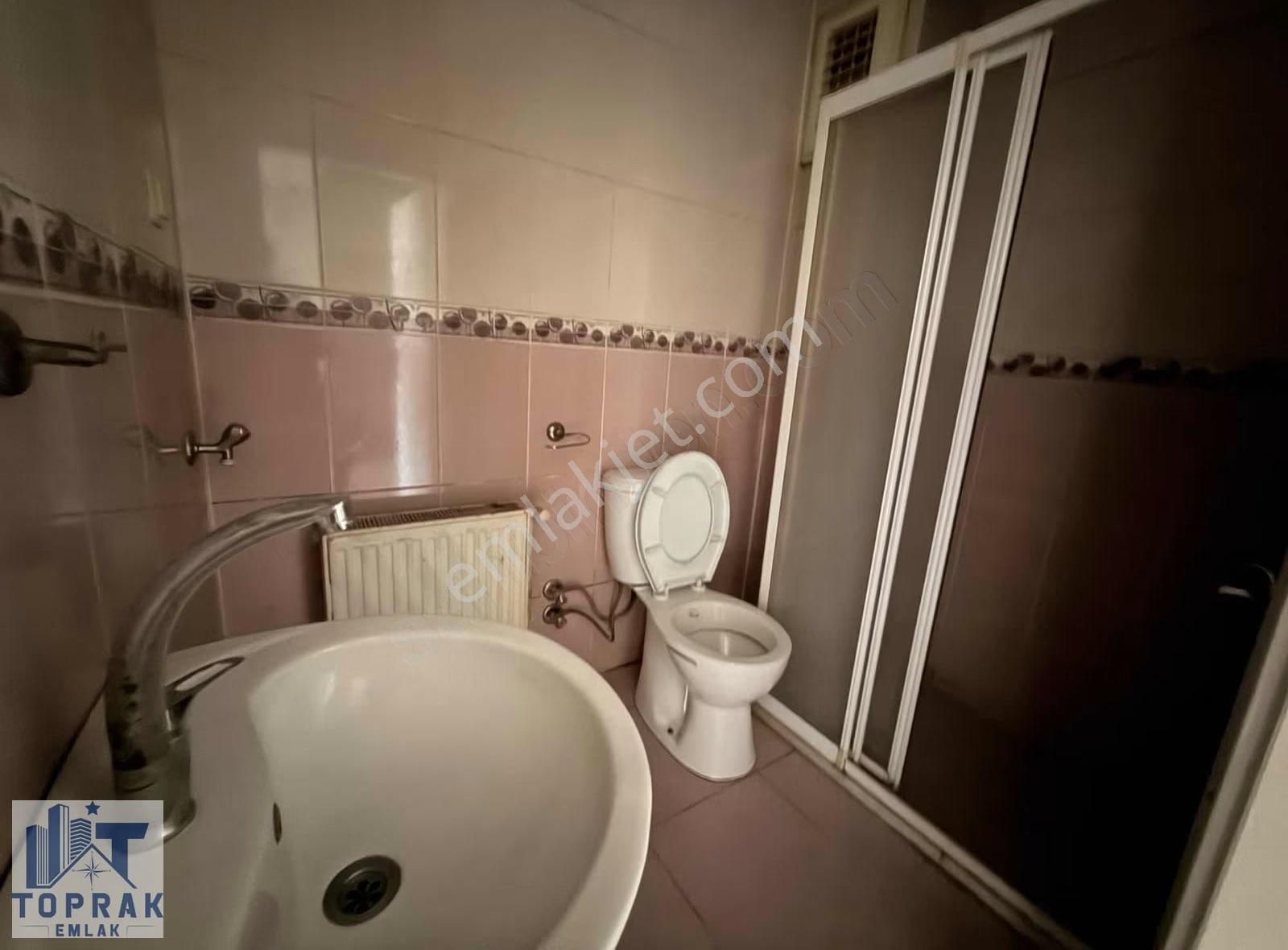 Toprak Emlaktan Şirintepe Mah.de Eczacılık Yakını Kiralık 1+1 - Görsel 4