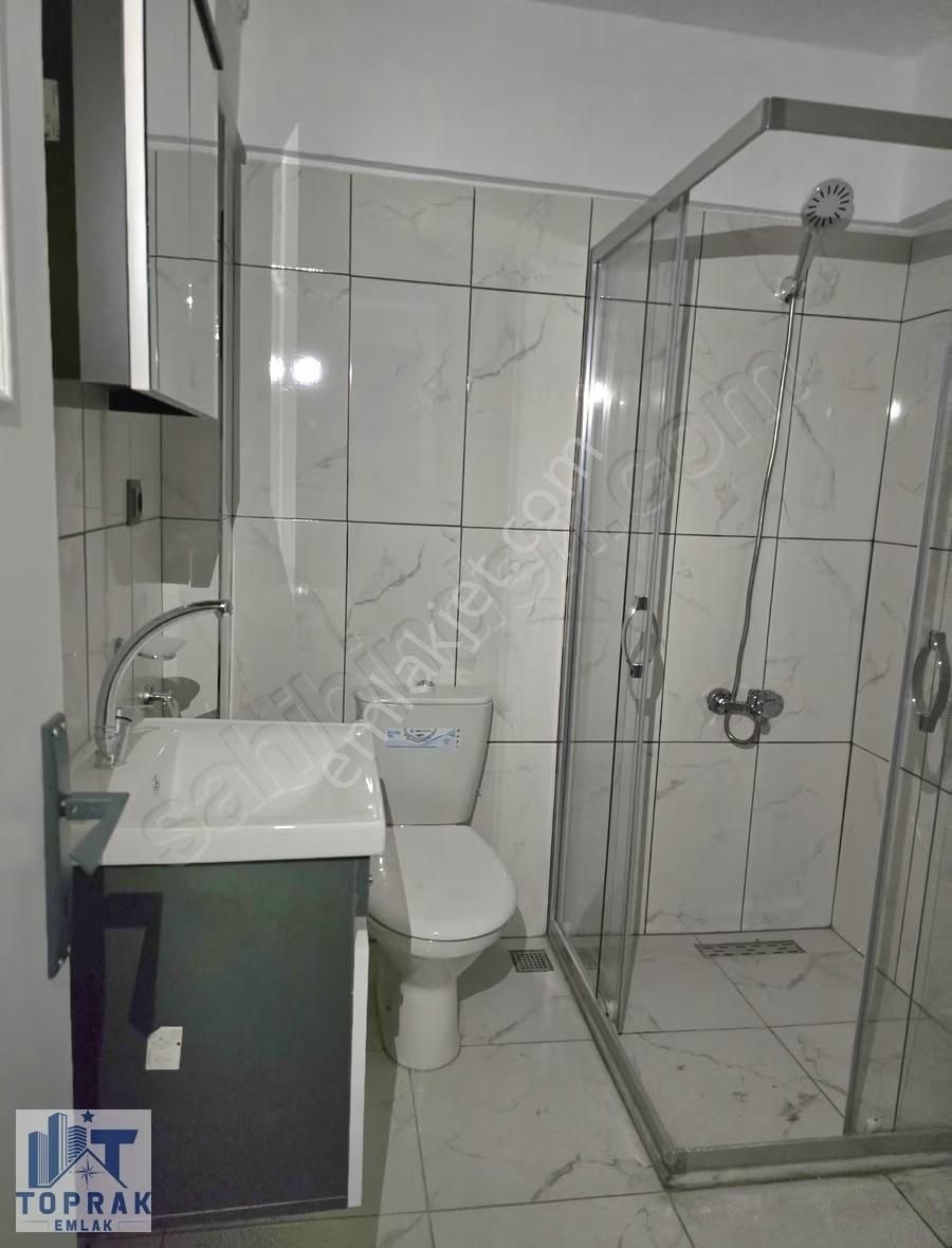 Toprak Emlak'tan Uluönder Mahallesinde Tam Bakımlı Kiralık 2+0 - Görsel 3