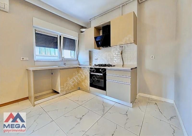 Mega'dan Caddebostan Sahilde 75 M2 1+1 Açık Mutfaklı Fırsat - Görsel 8