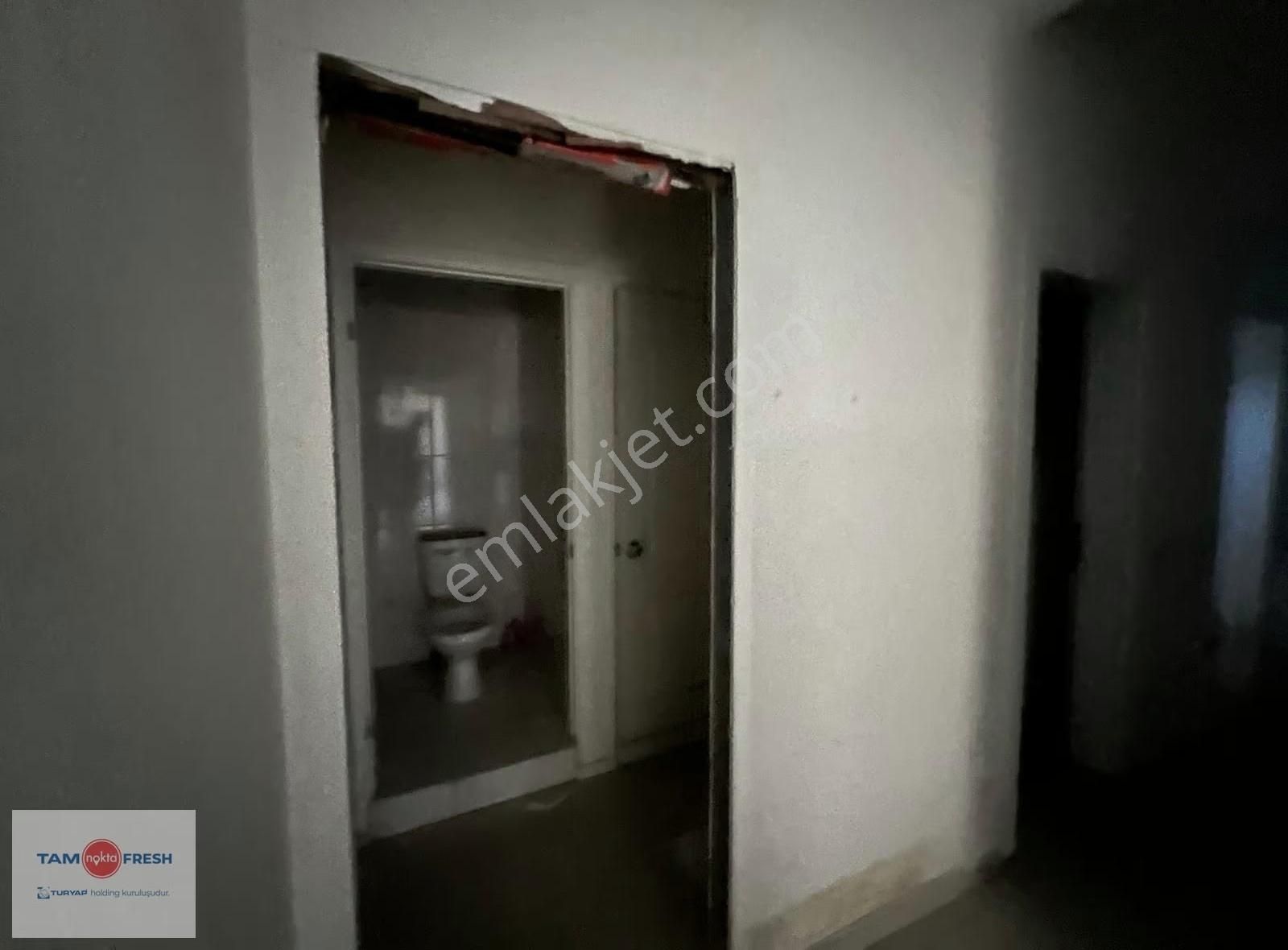 Hoca Ahmet Yesevi Caddesinde Kiralik Geniş Dükkan&mağaza - Görsel 11