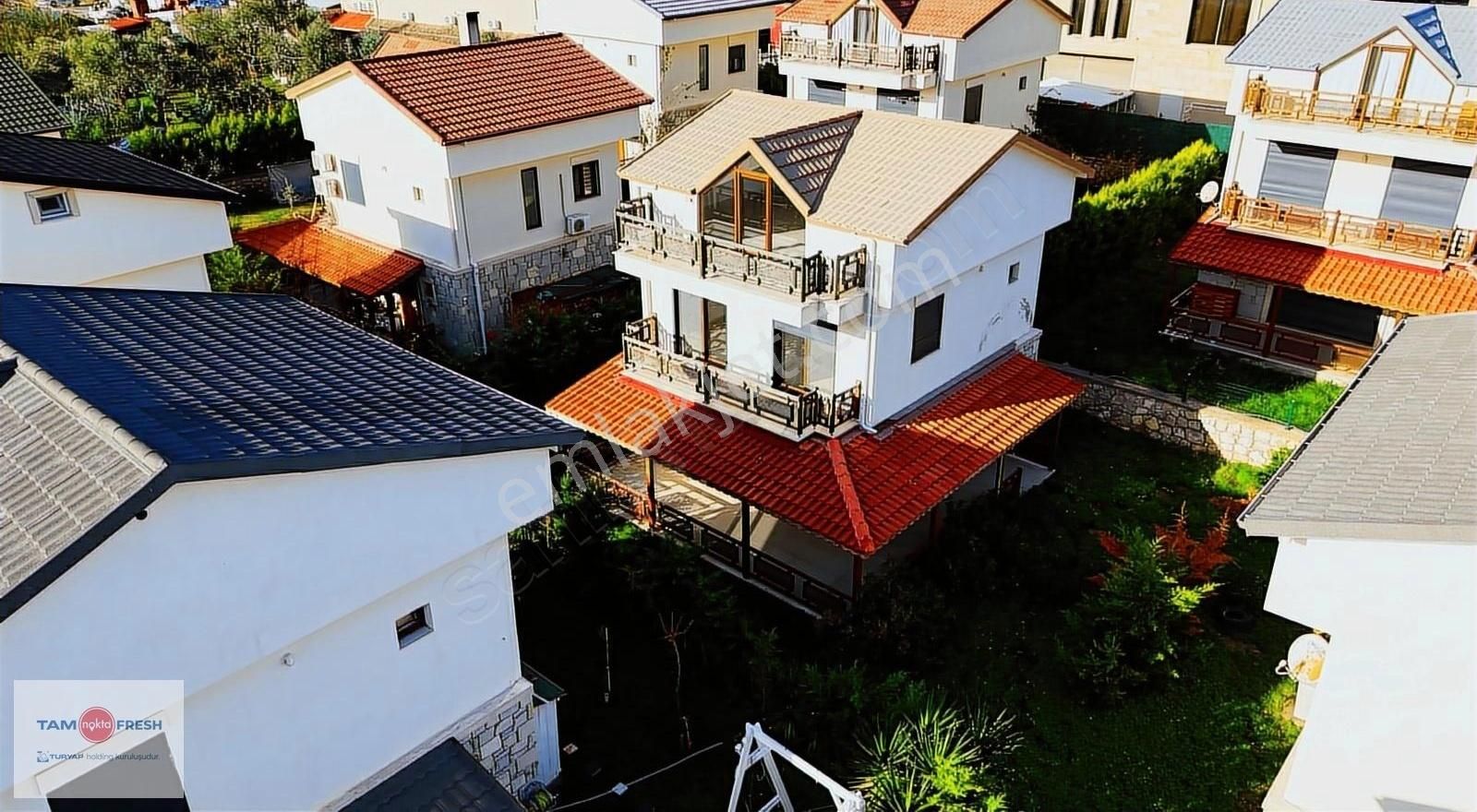 İskeleye Yürüme Mesafesinde, Tam Müstakil 4+1 Villa - Görsel 31