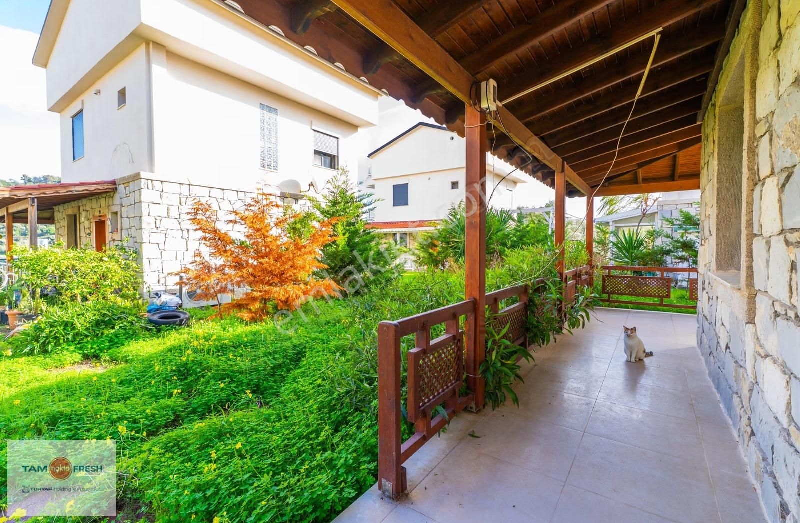 İskeleye Yürüme Mesafesinde, Tam Müstakil 4+1 Villa - Görsel 26