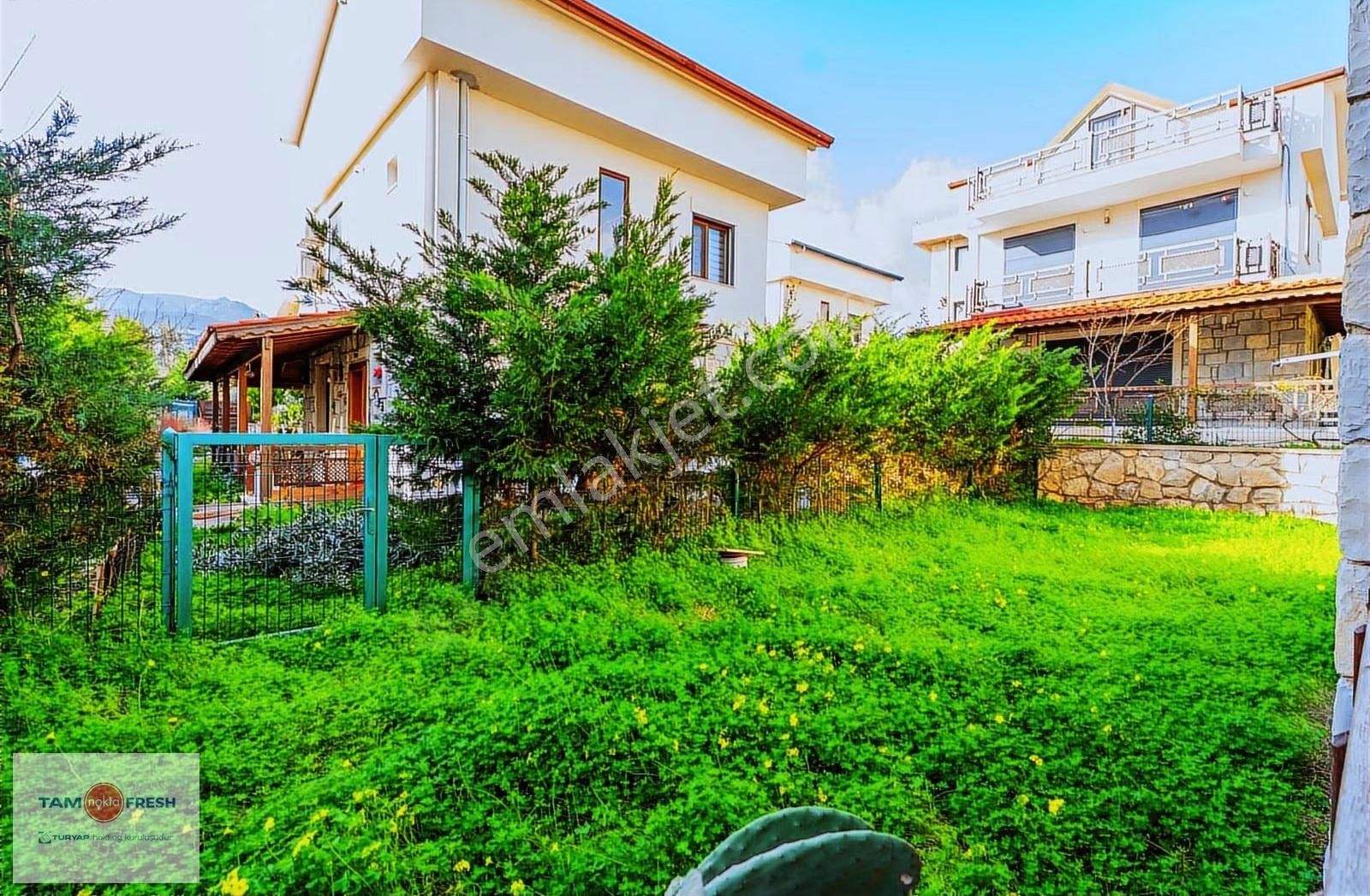 İskeleye Yürüme Mesafesinde, Tam Müstakil 4+1 Villa - Görsel 24