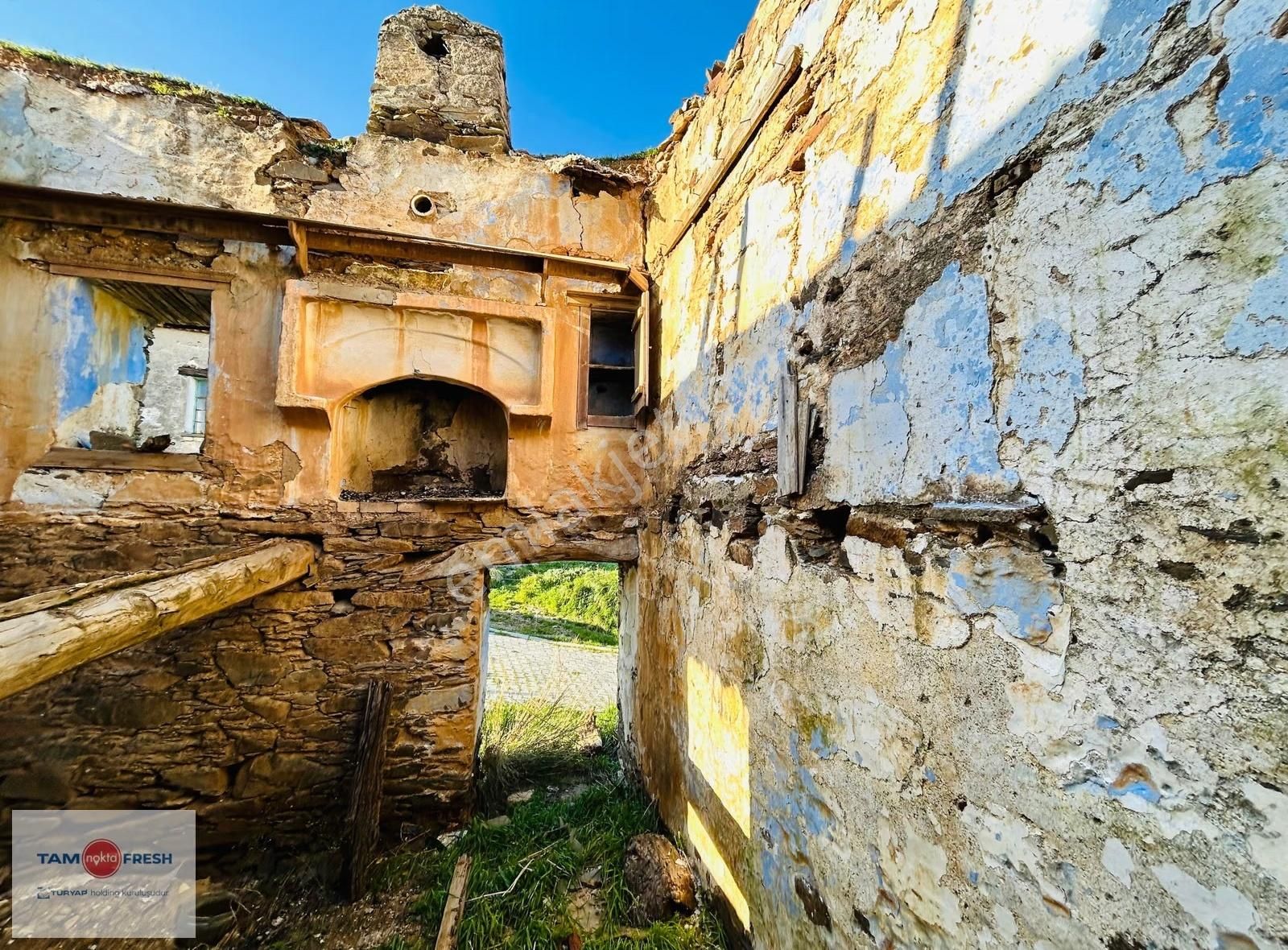 Parlak Köyü Merkezinde, Köşe Konumlu 50 M² Yatırımlık Arsa - Görsel 15