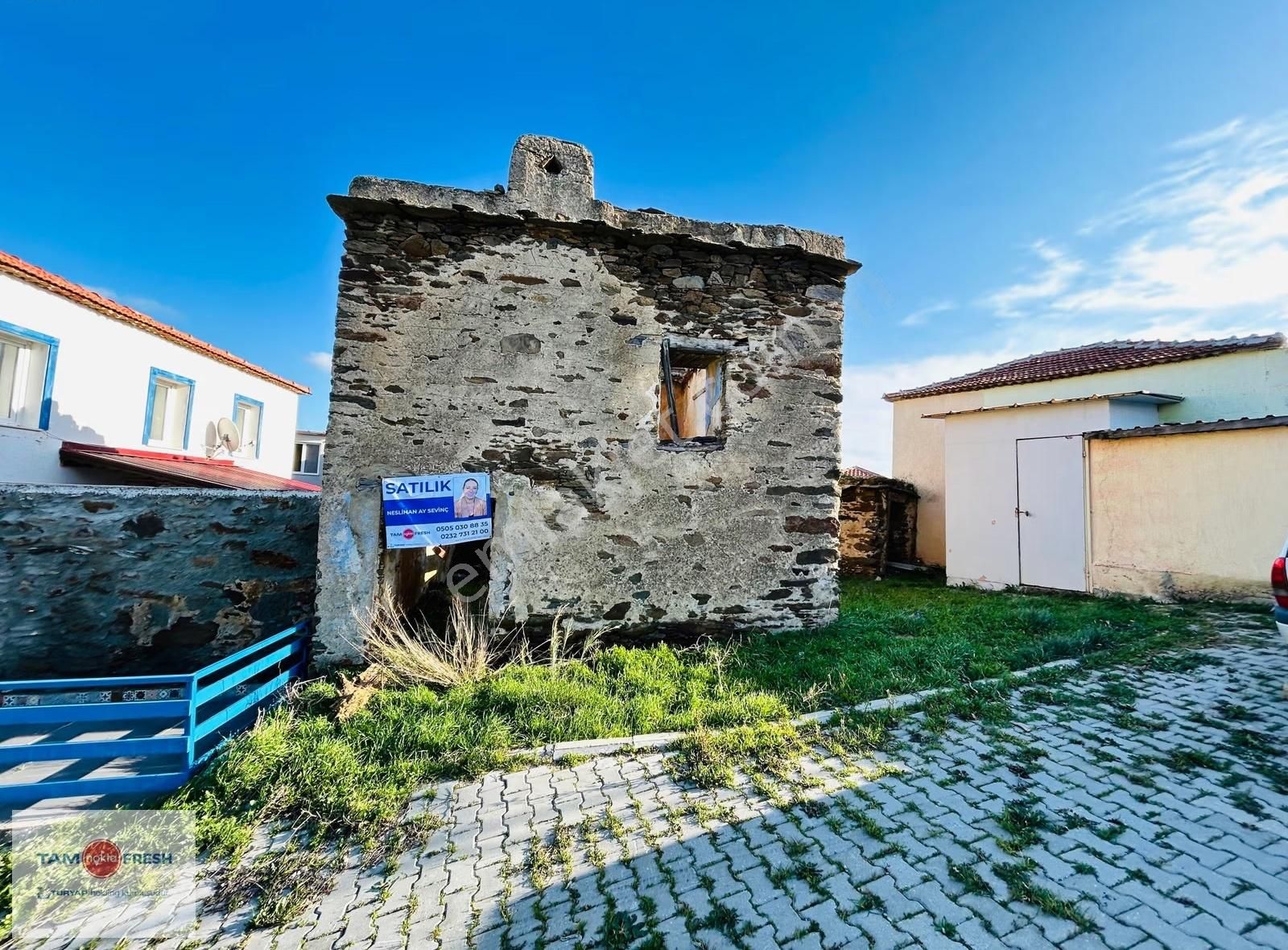 Parlak Köyü Merkezinde, Köşe Konumlu 50 M² Yatırımlık Arsa - Görsel 18