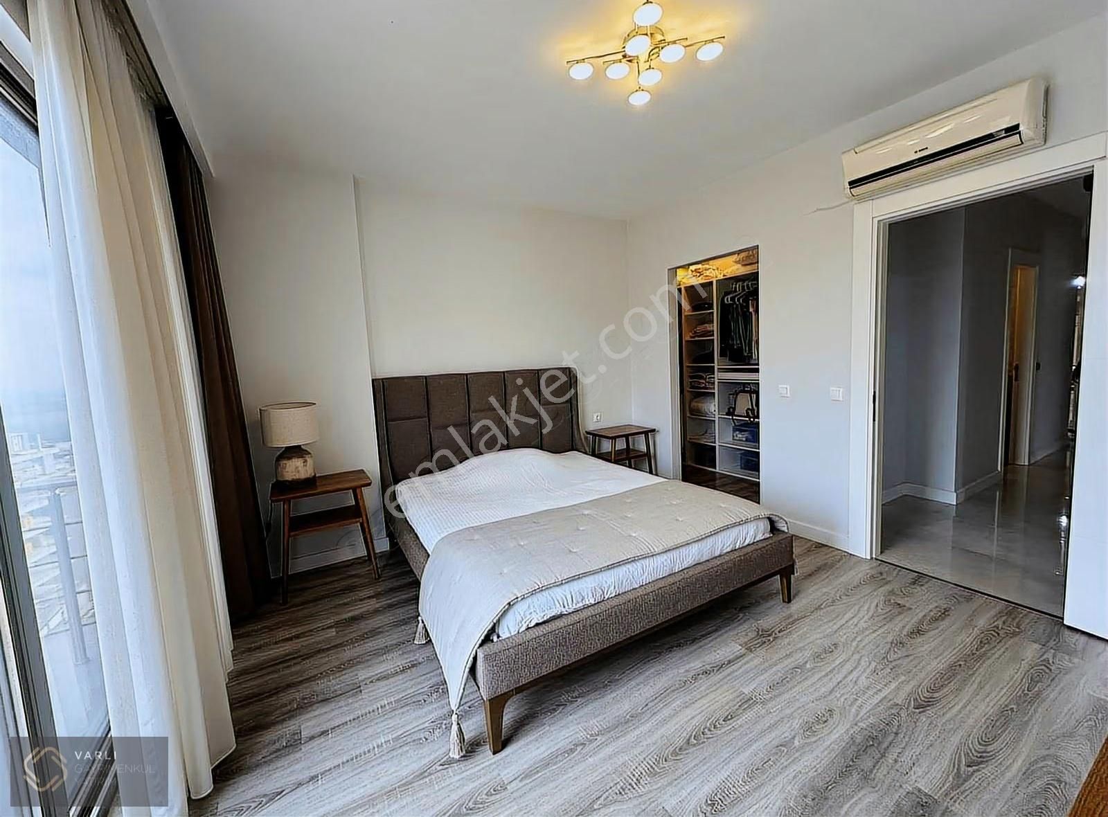 Nilüfer Kayapa Kumova Batıkentte Havuzlu Sitede Manzaralı 3+1 - Görsel 2