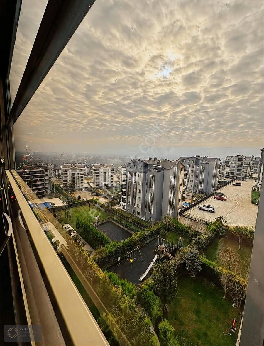 Nilüfer Kayapa Kumova Batıkentte Havuzlu Sitede Manzaralı 3+1 - Görsel 10