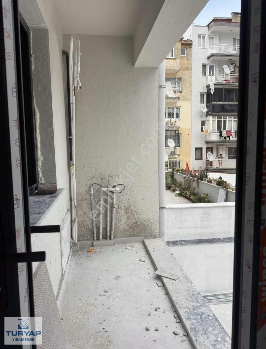 Manisa Merkez'de 3+1 Lüks Arakat Daire - Görsel 8