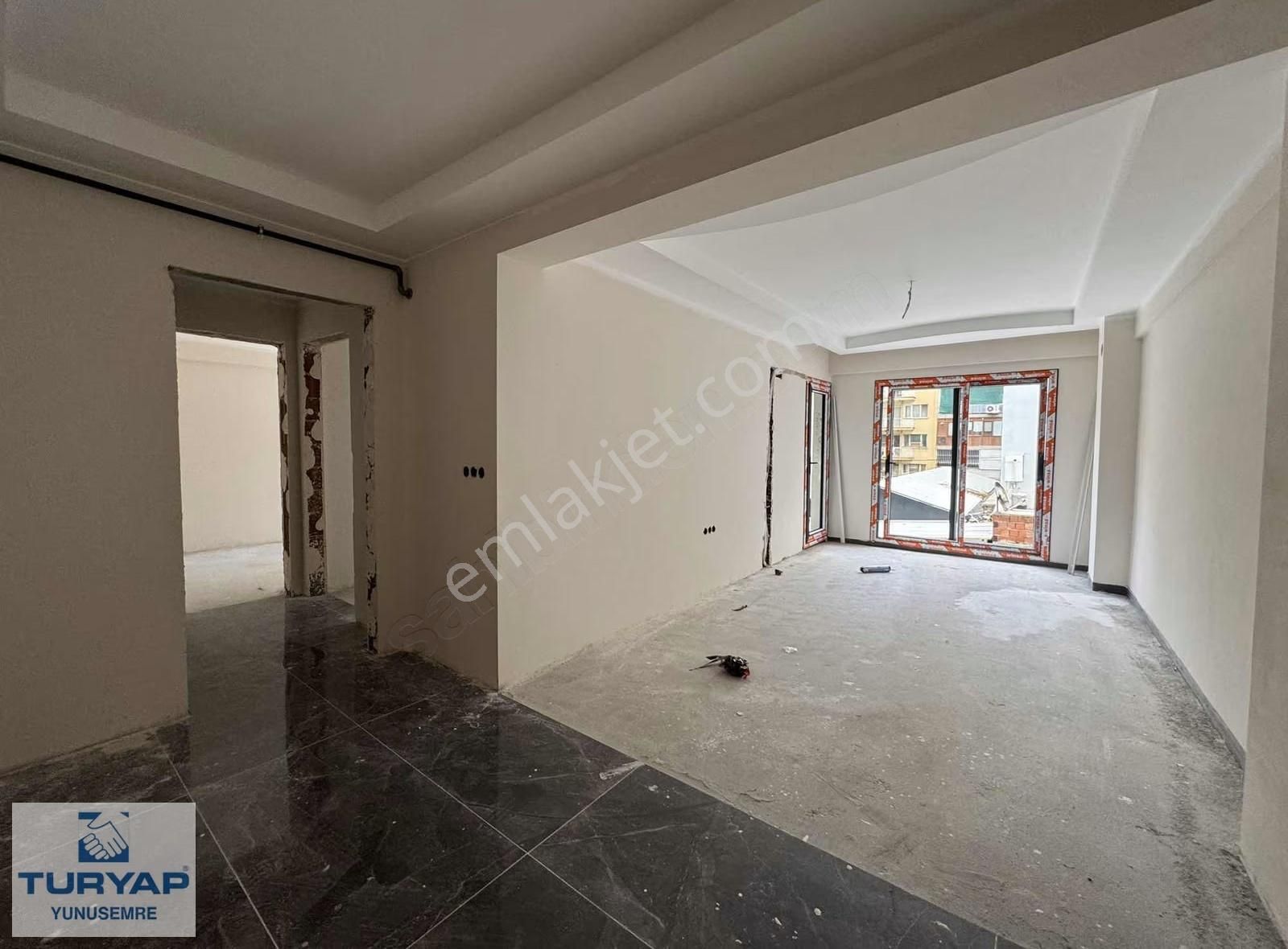 Manisa Merkez'de 3+1 Lüks Arakat Daire - Görsel 7