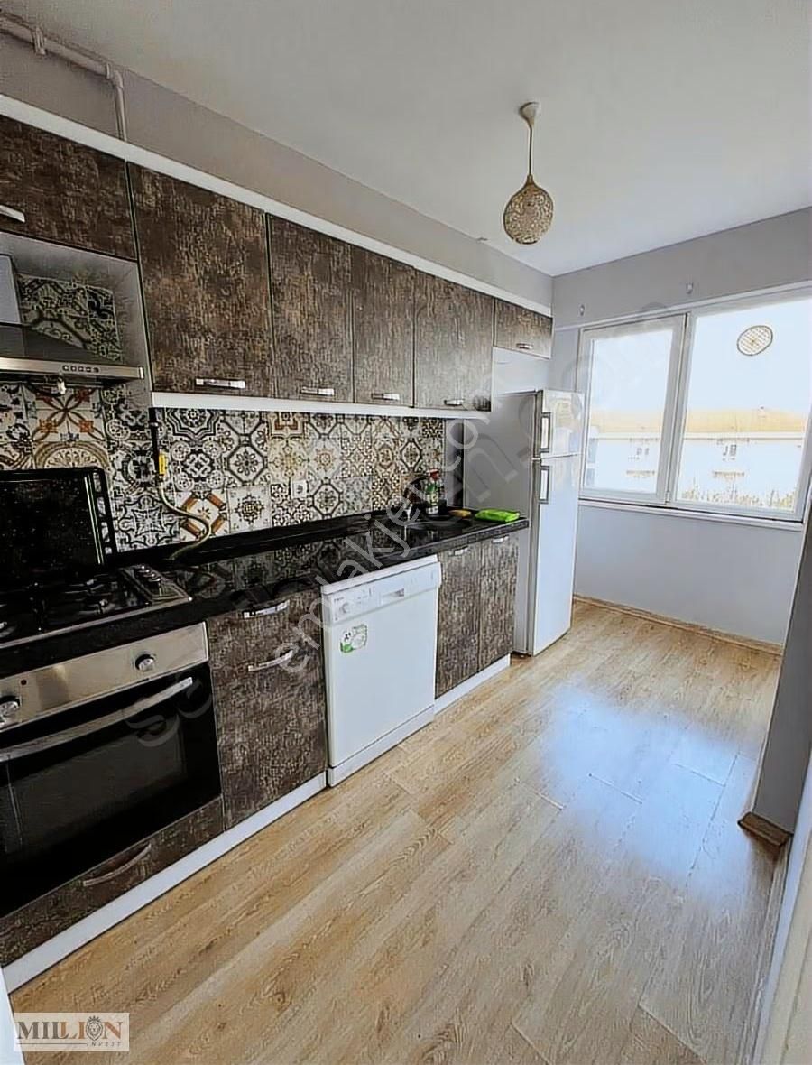 Merkezi Konumda Eşyalı Yüksek Kira Getirili 2+1 Daire - Görsel 14