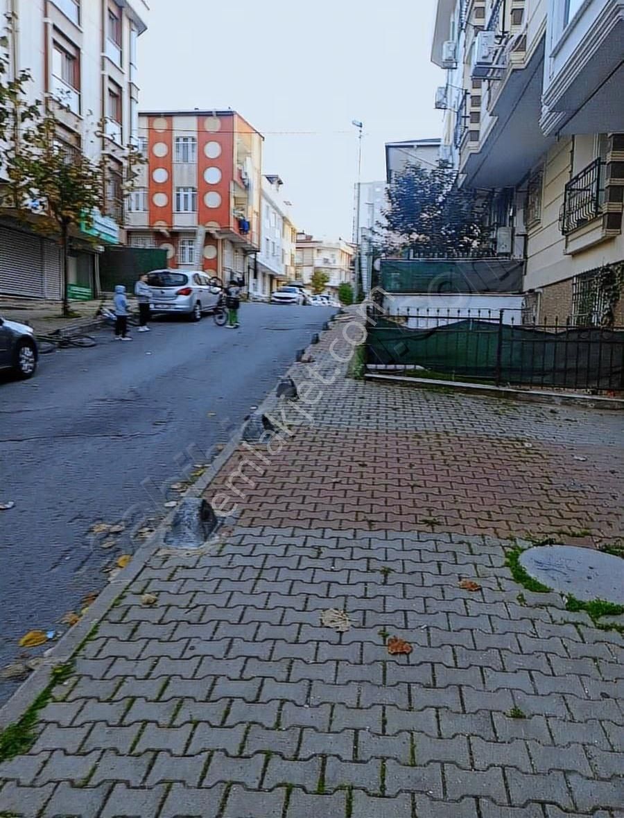 Esem Emlaktan Halkalı Kavaklıda Nemsiz Rutubetsiz Bahçe Katı - Görsel 12
