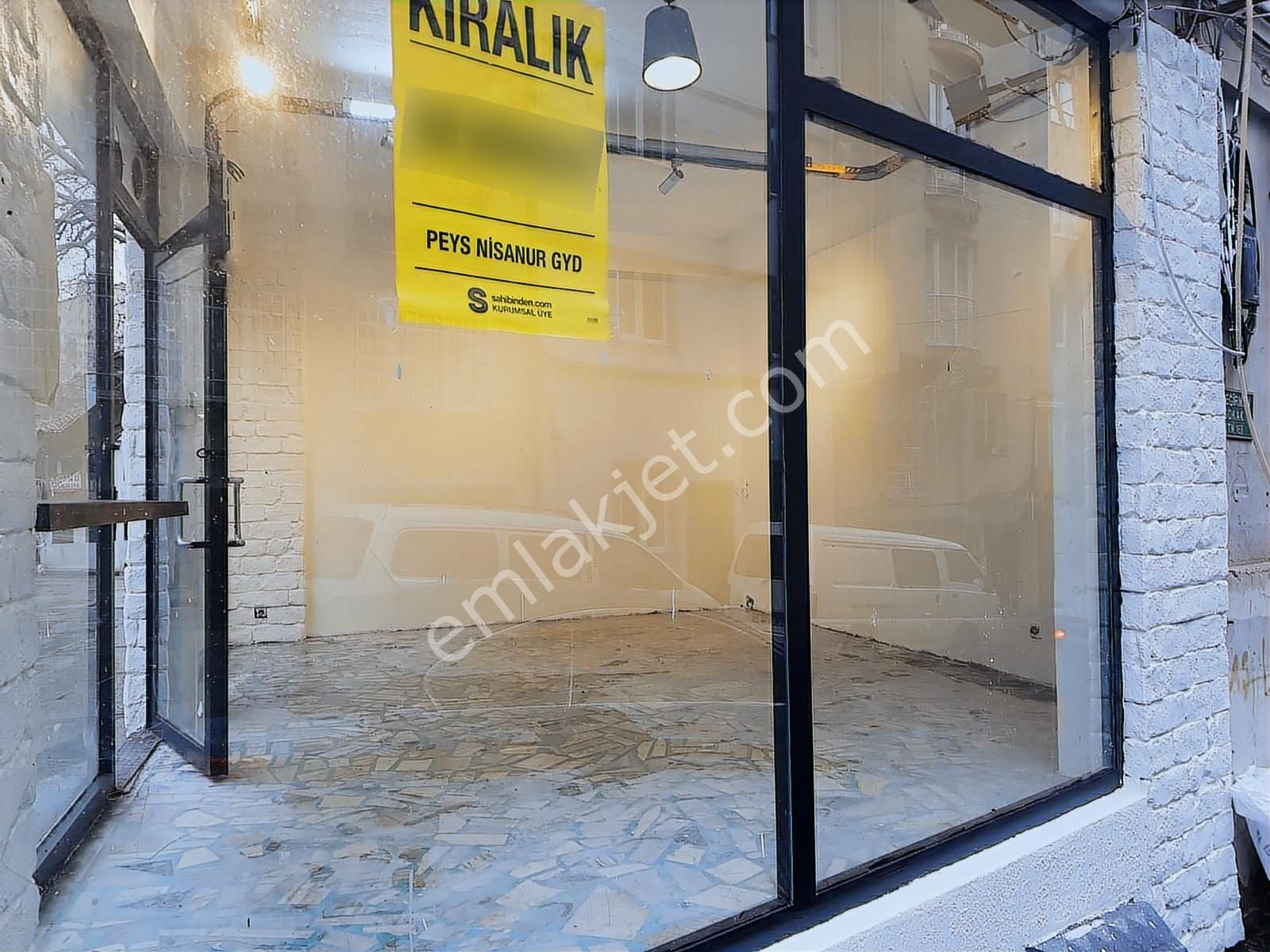 Şehrin Merkezinde Ana Caddesi Üzerinde Köşe Mağaza - Görsel 11