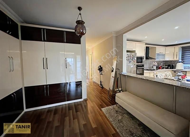 Havuzlu Güvenlikli Sitede 3+1 Deniz Manzaralı Daire - Görsel 2