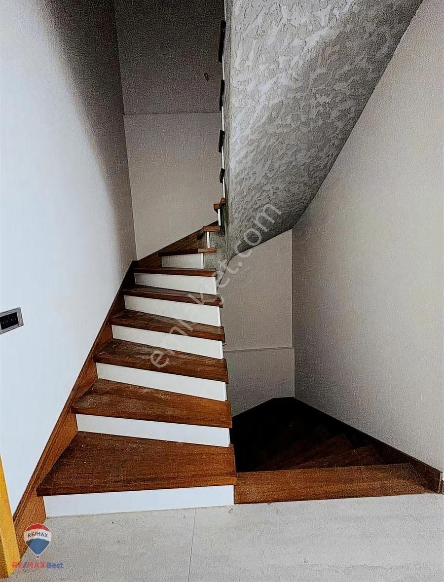 133 Çeşme Merkezde Sıfır 3+1 Satılık Dubleks Villa - Görsel 6