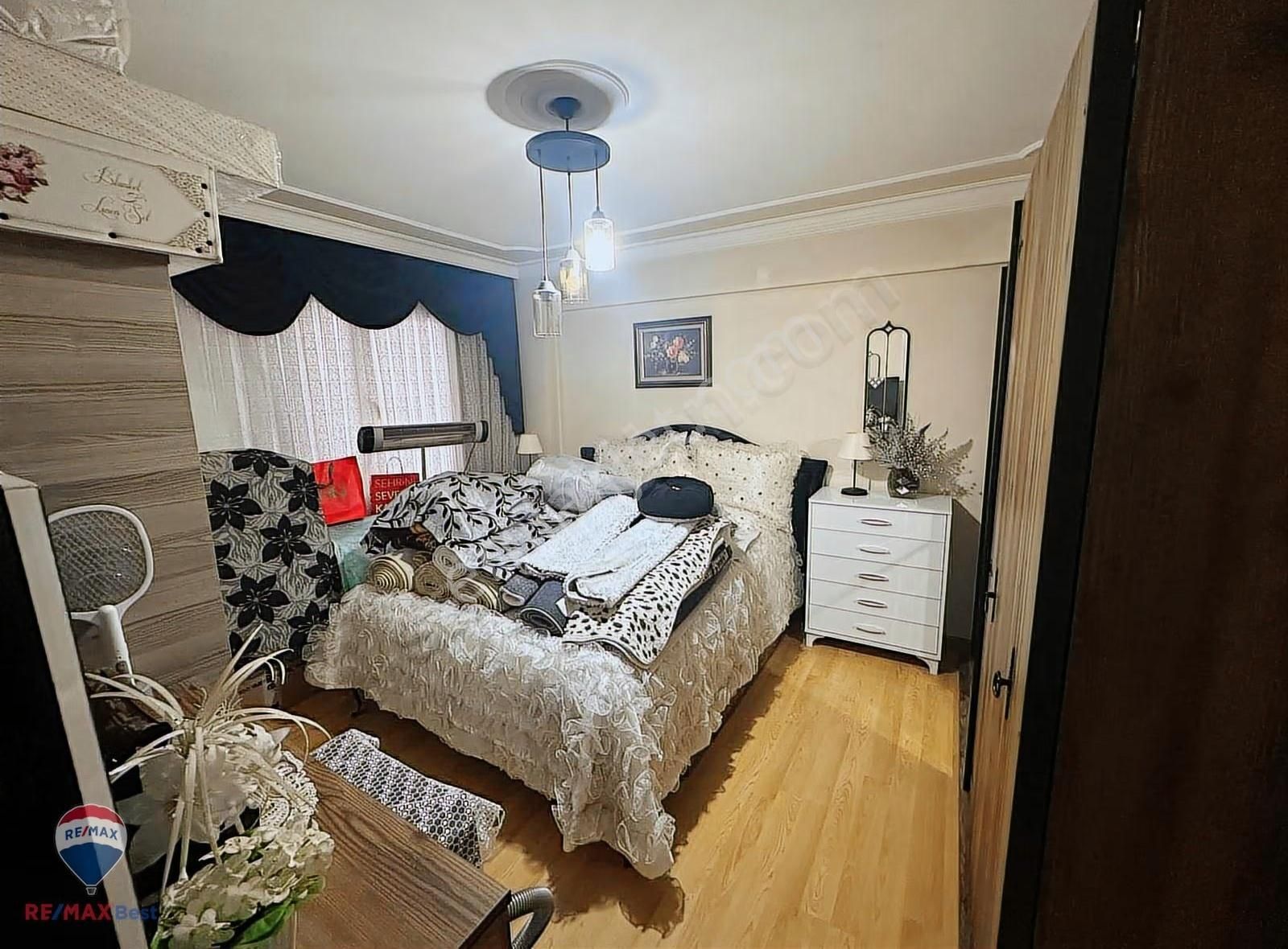 134 Küçük Çiğlide Satılık Çift Cephe 3+1 Daire - Görsel 8