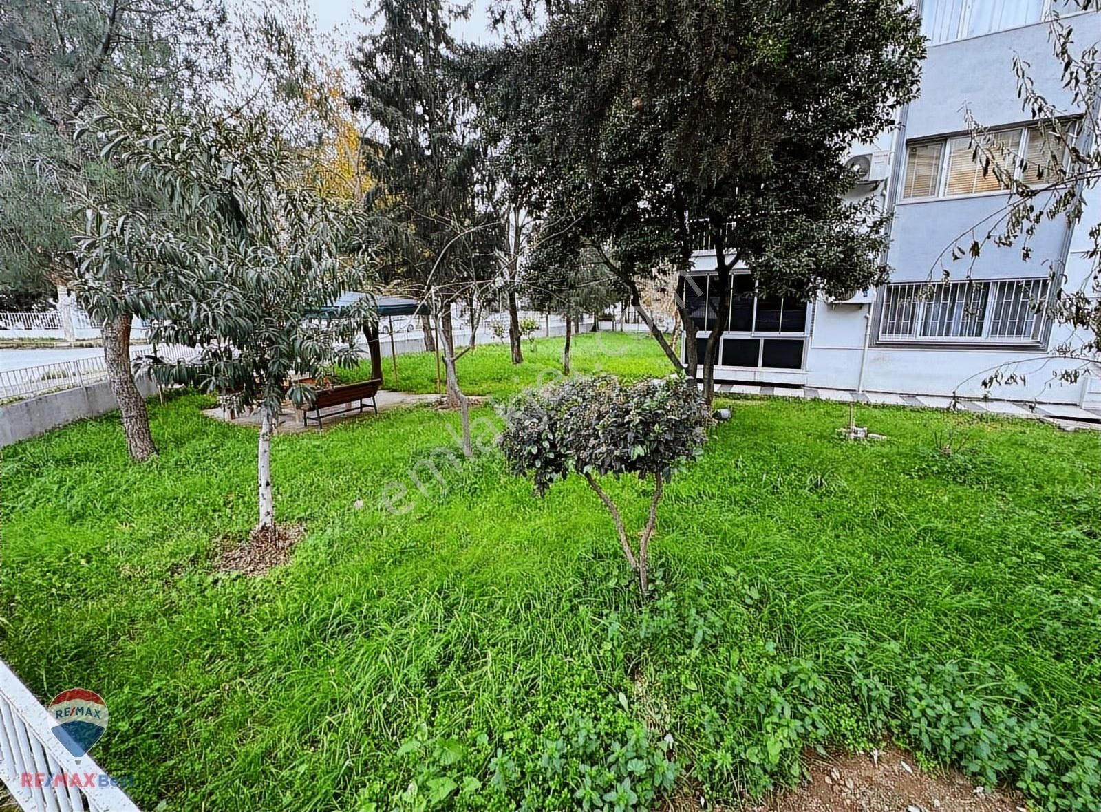 130 Bayraklı Postacılarda Kiralık 3+1 Daire - Görsel 3