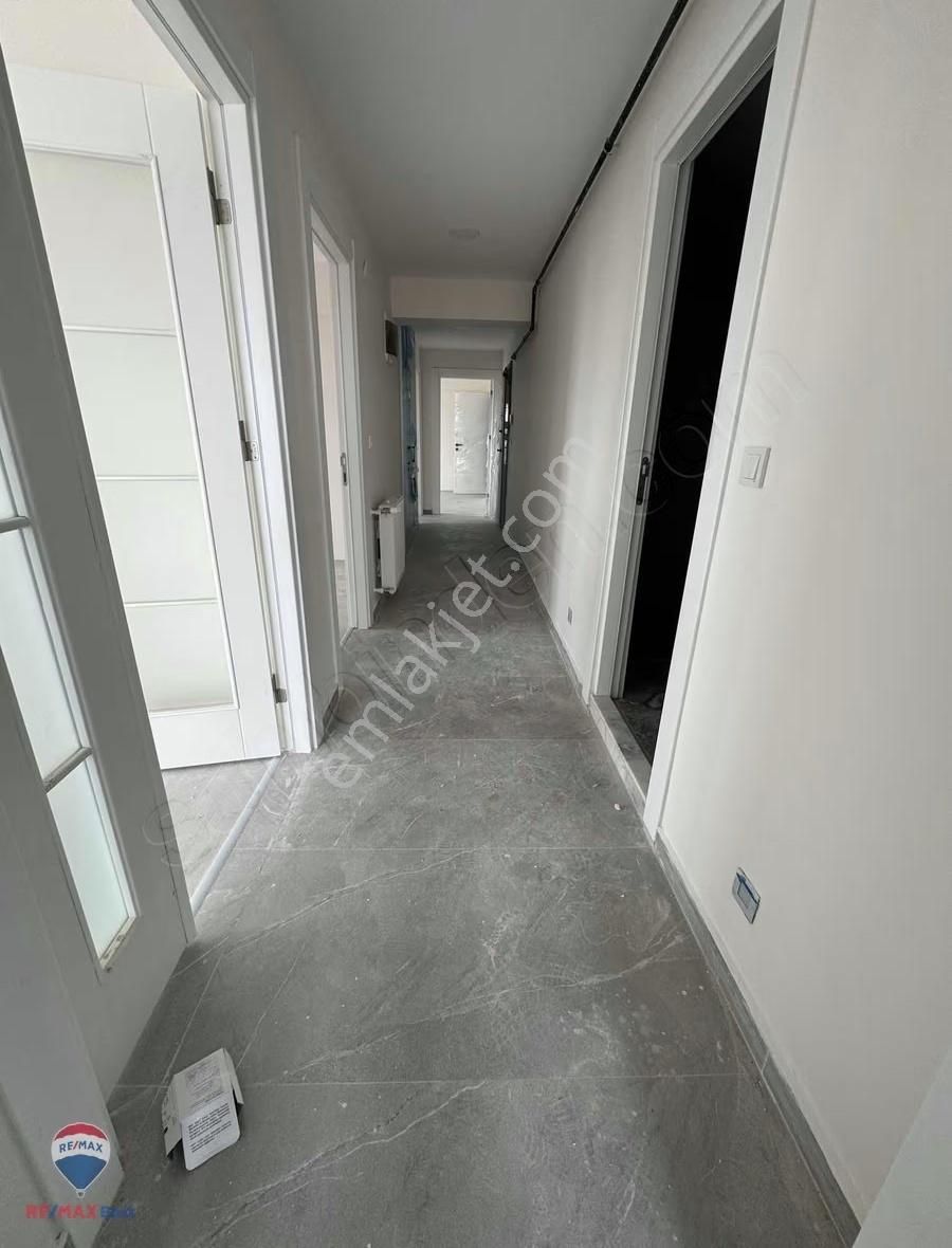 Hakan Büyük"ten Ordu Bulvar Üstü Fore Kazıklı Bina Önü Açık 3+1 - Görsel 9