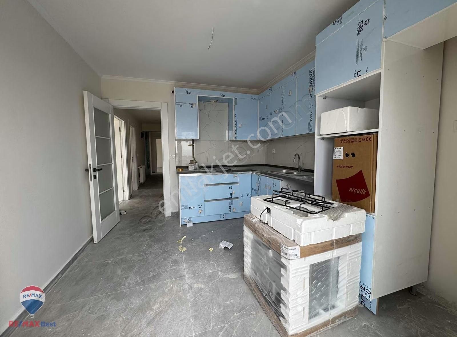 Hakan Büyük"ten Ordu Bulvar Üstü Fore Kazıklı Bina Önü Açık 3+1 - Görsel 7