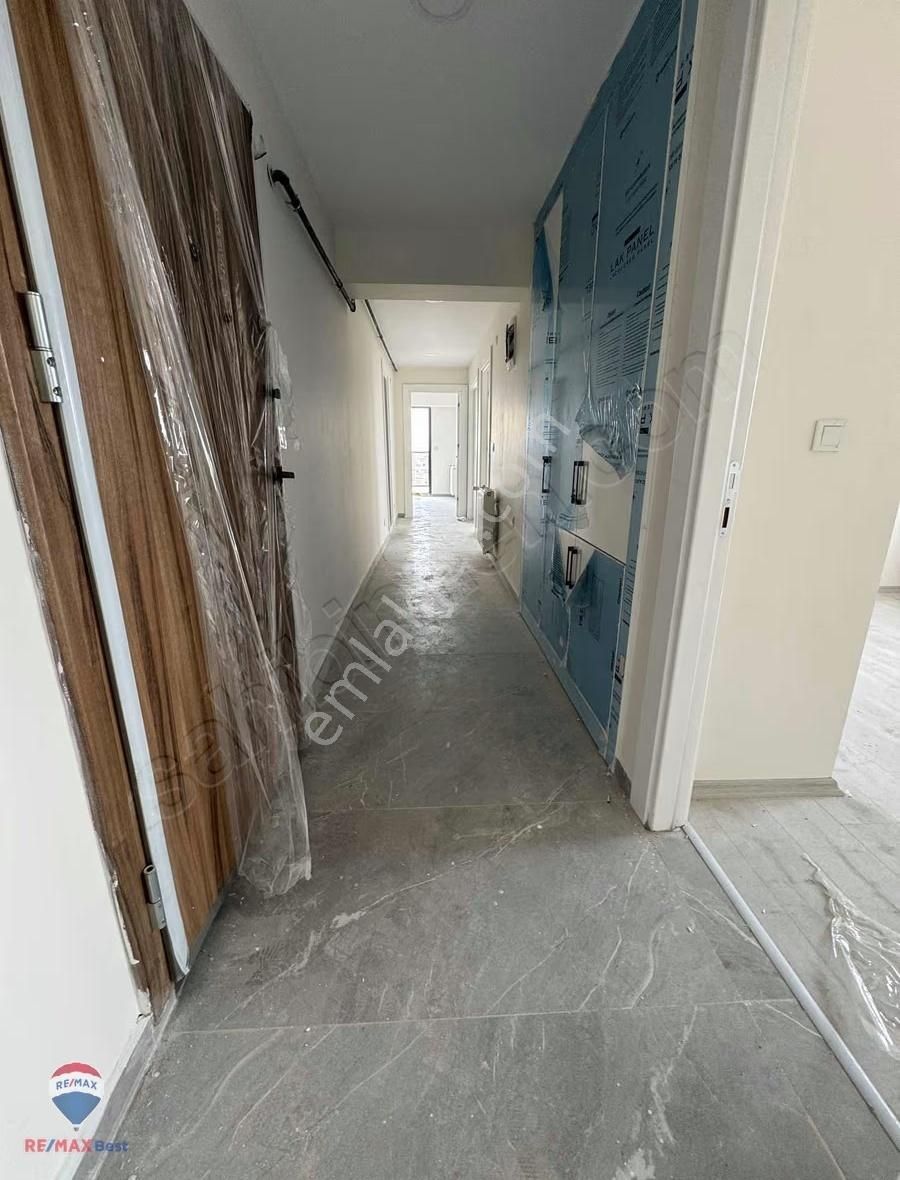 Hakan Büyük"ten Ordu Bulvar Üstü Fore Kazıklı Bina Önü Açık 3+1 - Görsel 12