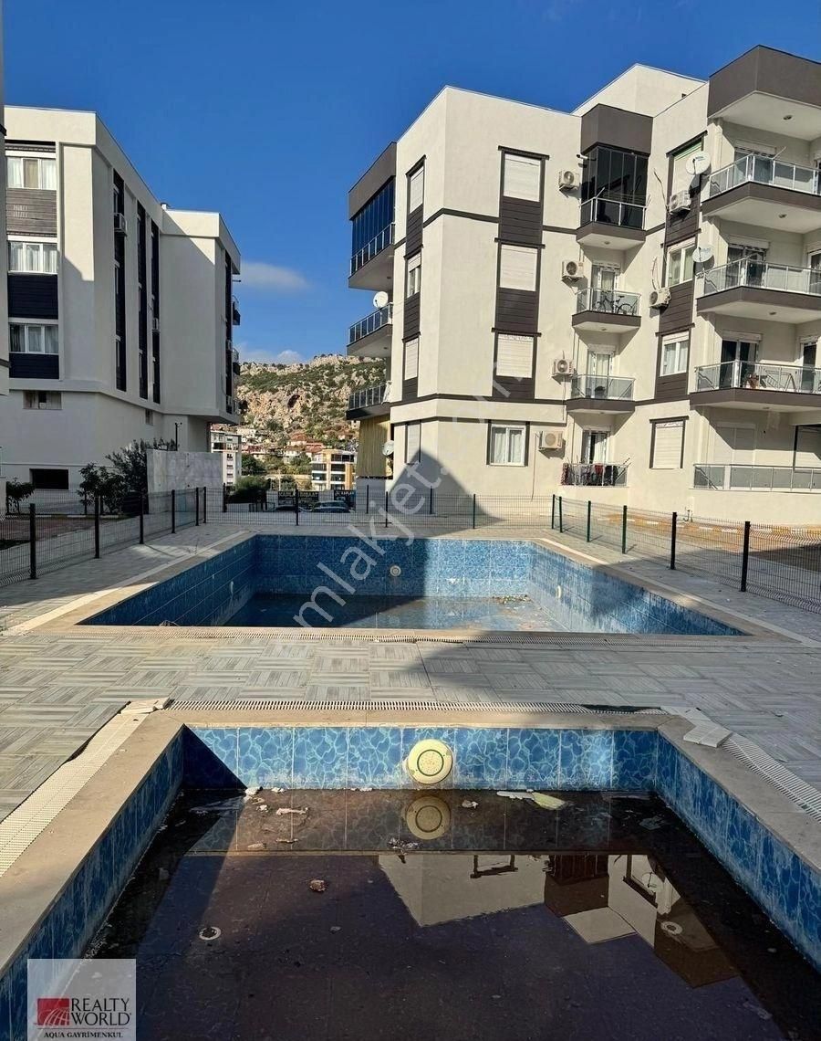 Şehir Hastanesine Yakın Havuzlu Sitede Sıfır 2+1 Satılık Daire - Görsel 2