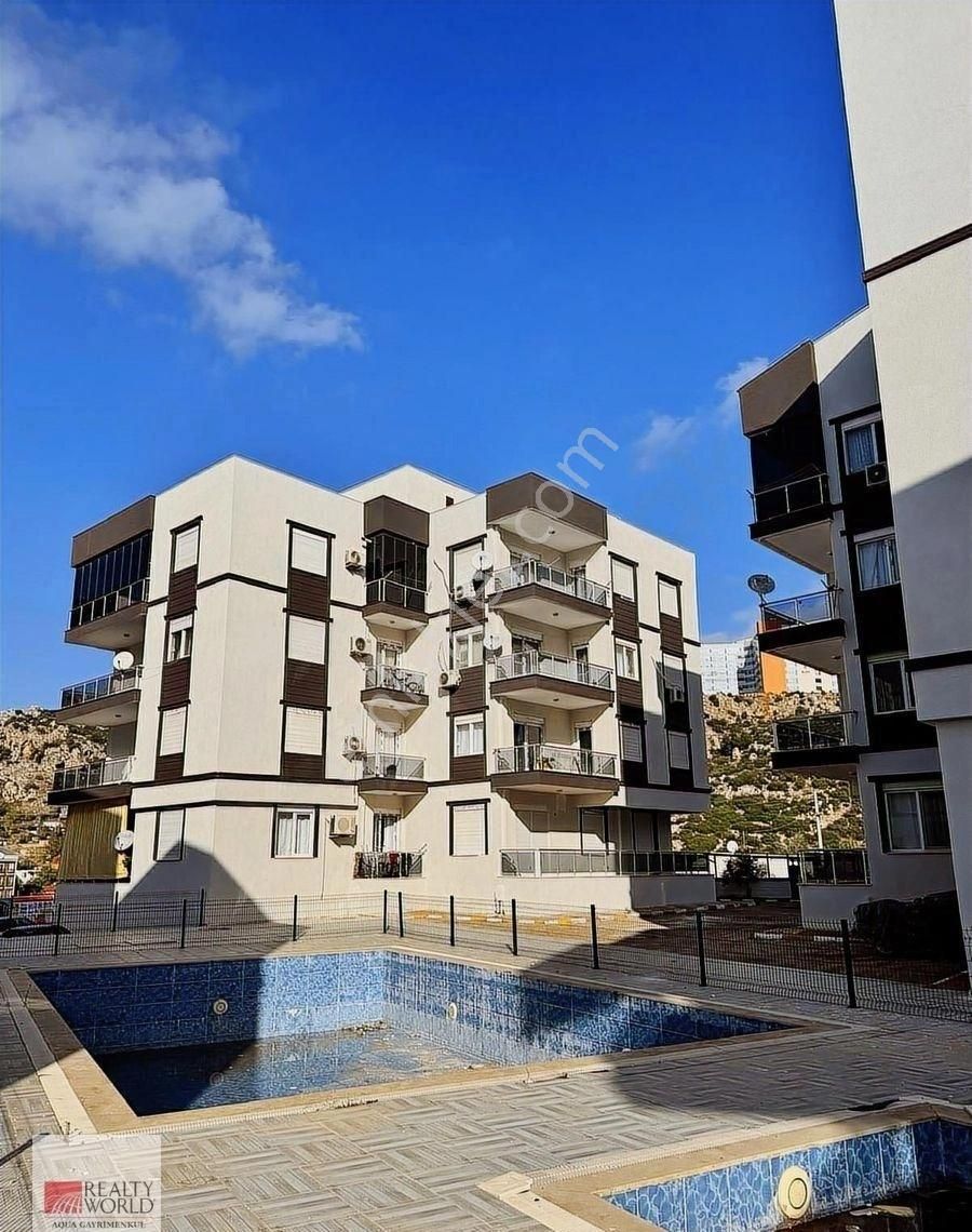 Şehir Hastanesine Yakın Havuzlu Sitede Sıfır 2+1 Satılık Daire - Görsel 15