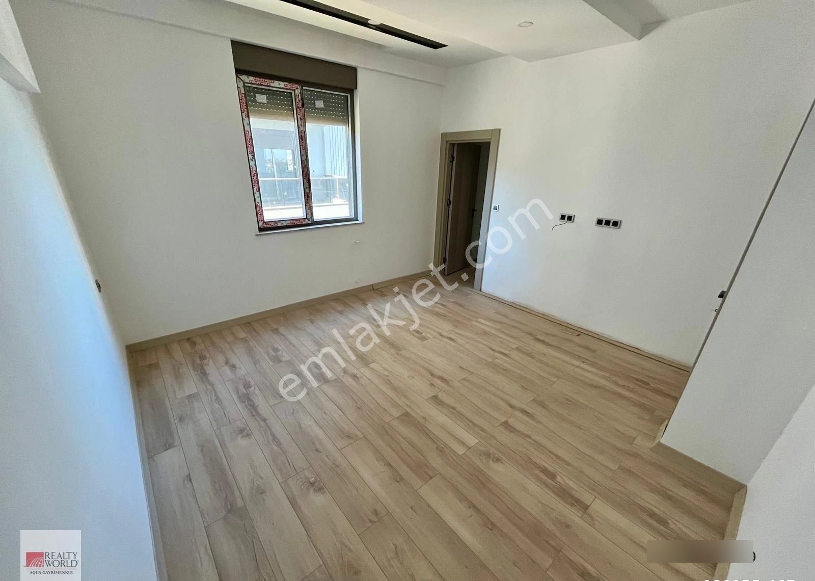 Acil Satılık !!! Havuzlu Sitede 3+1 Akıllı Ev | Deniz Manzaralı - Görsel 18