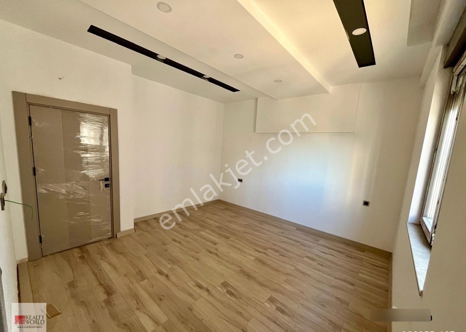 Acil Satılık !!! Havuzlu Sitede 3+1 Akıllı Ev | Deniz Manzaralı - Görsel 3