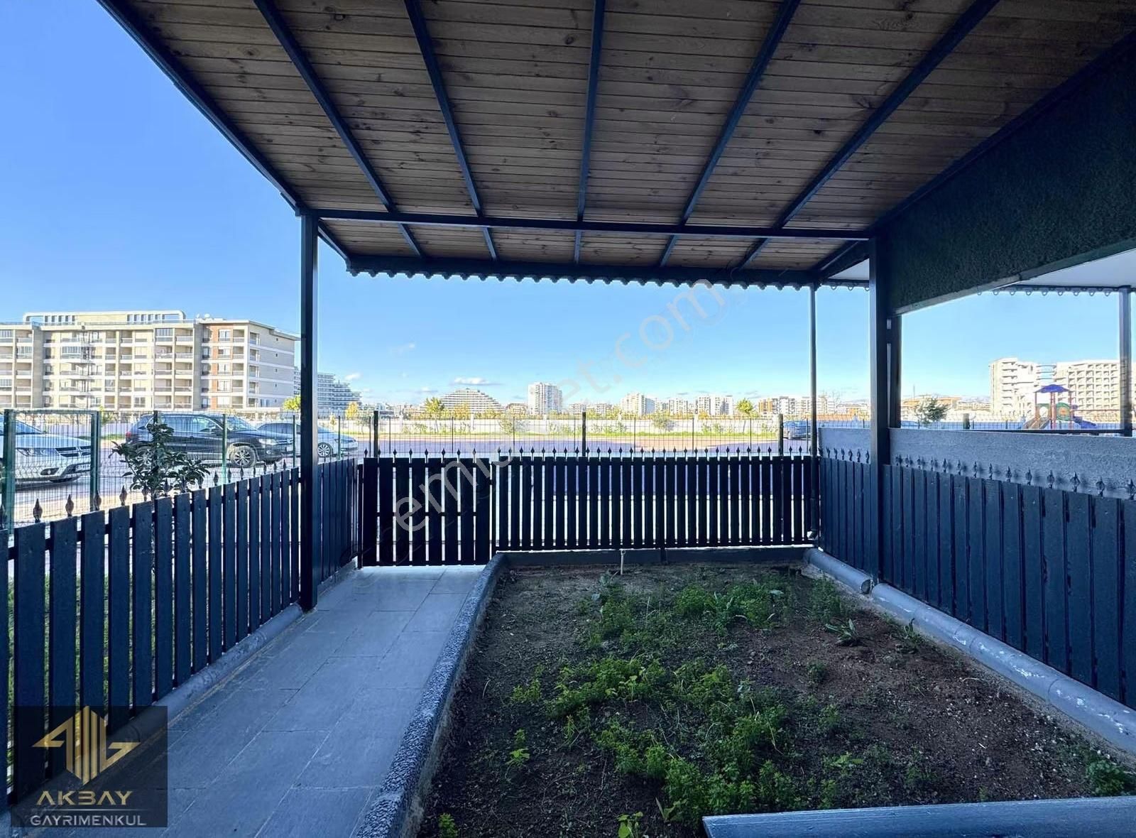 İskanlı Site İçi Müstakil Bahçeli Havuzlu Dubleks Geniş 2+1 - Görsel 31