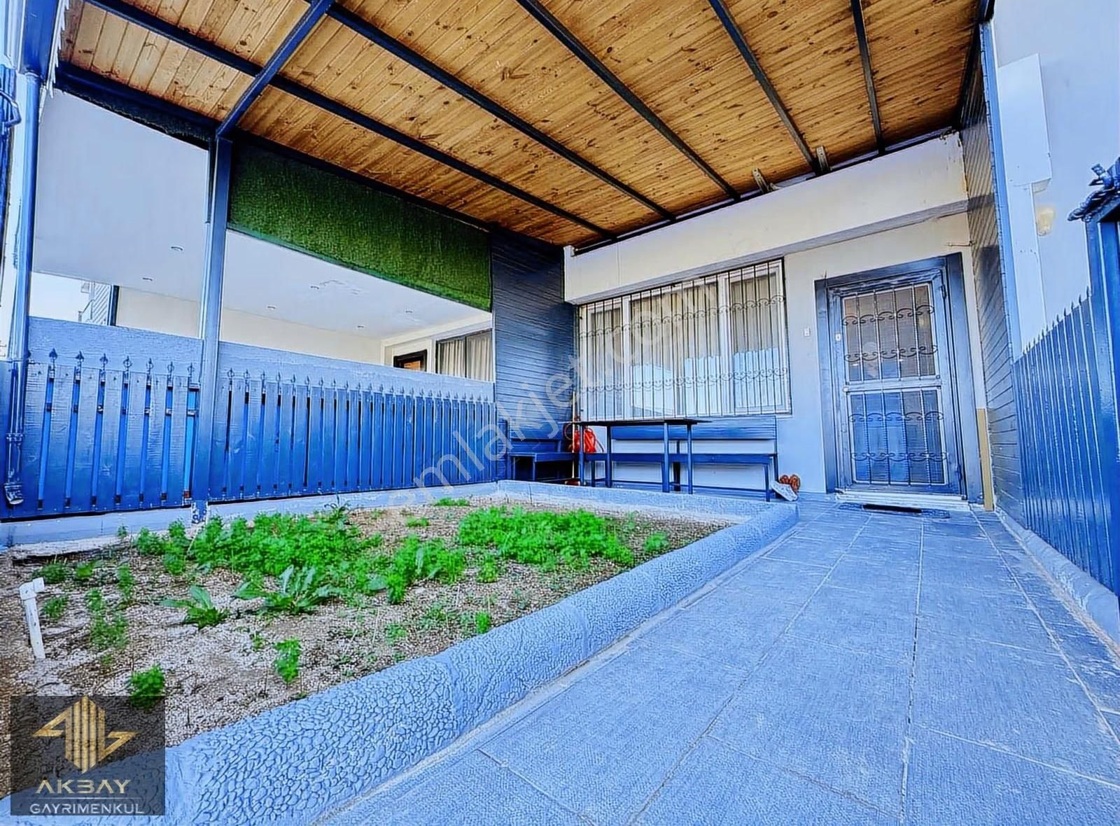 İskanlı Site İçi Müstakil Bahçeli Havuzlu Dubleks Geniş 2+1 - Görsel 30