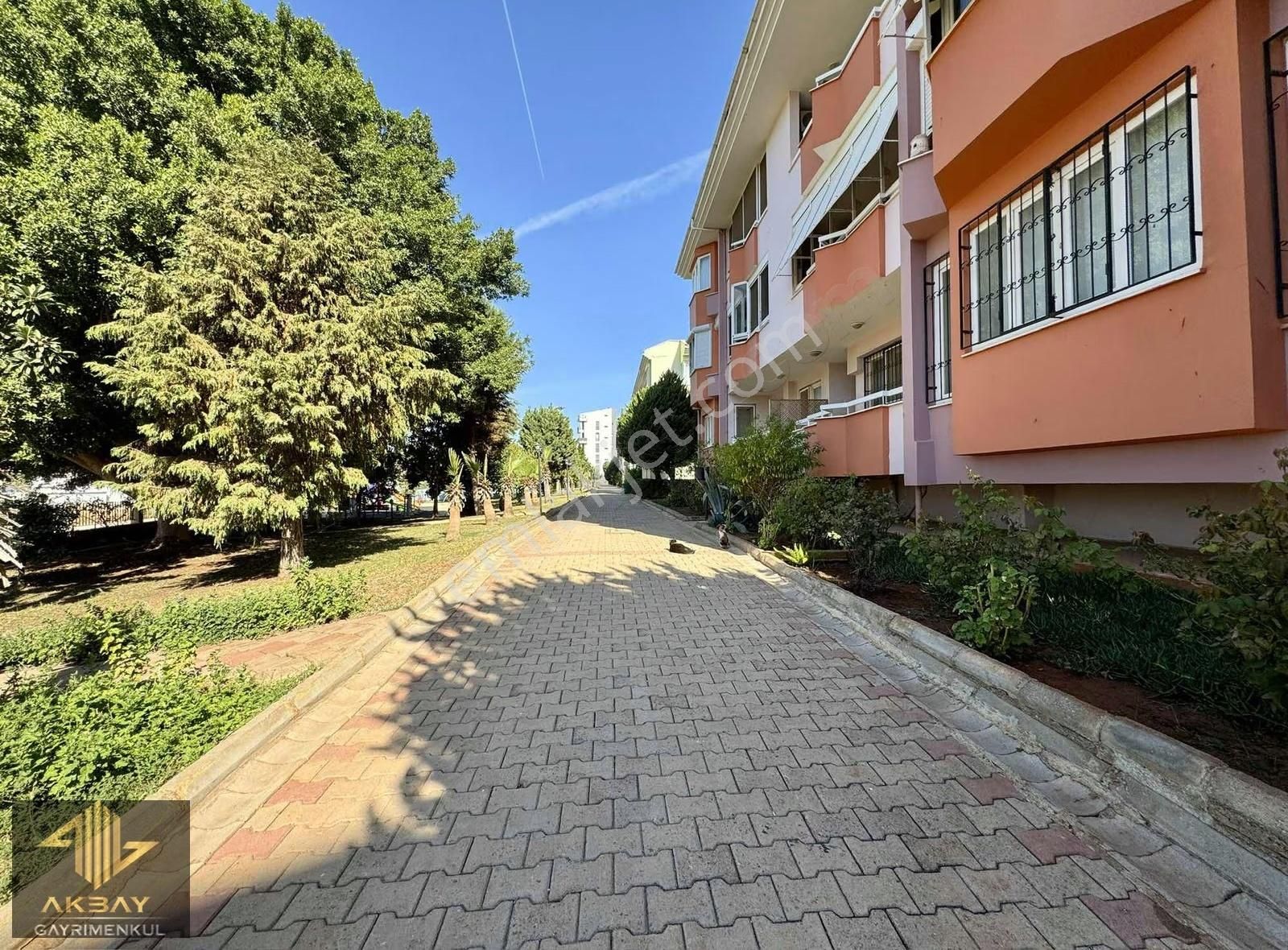 Güvenlikli Havuzlu Kapalı Otoparklı Sitede Teraslı Dubleks Daire - Görsel 26