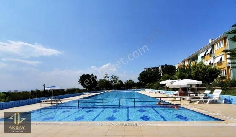 Güvenlikli Havuzlu Kapalı Otoparklı Sitede Teraslı Dubleks Daire - Görsel 5